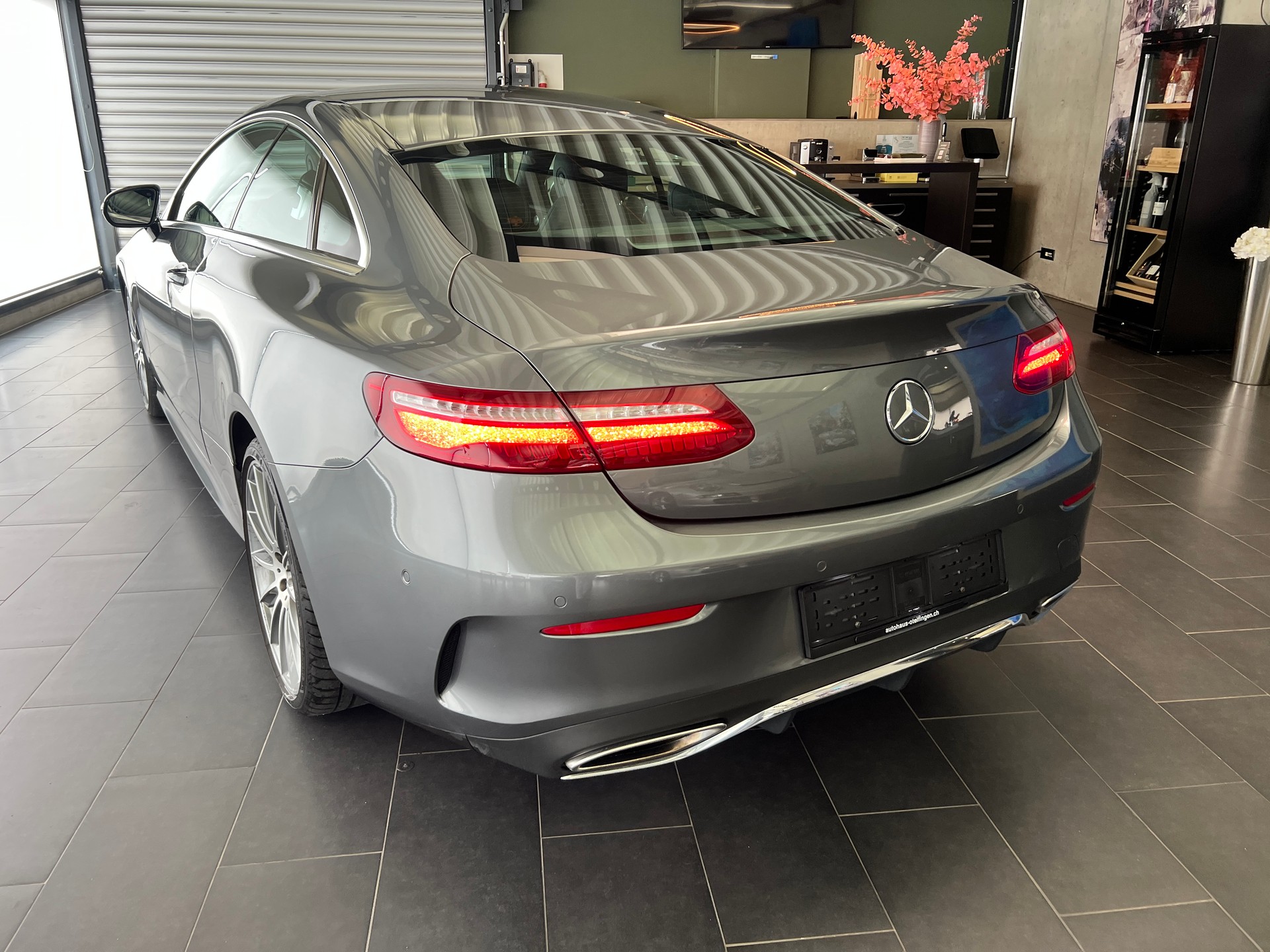 MERCEDES-BENZ E 400 Coupé AMG Line 4 Matic 9G-Tronic-image-17