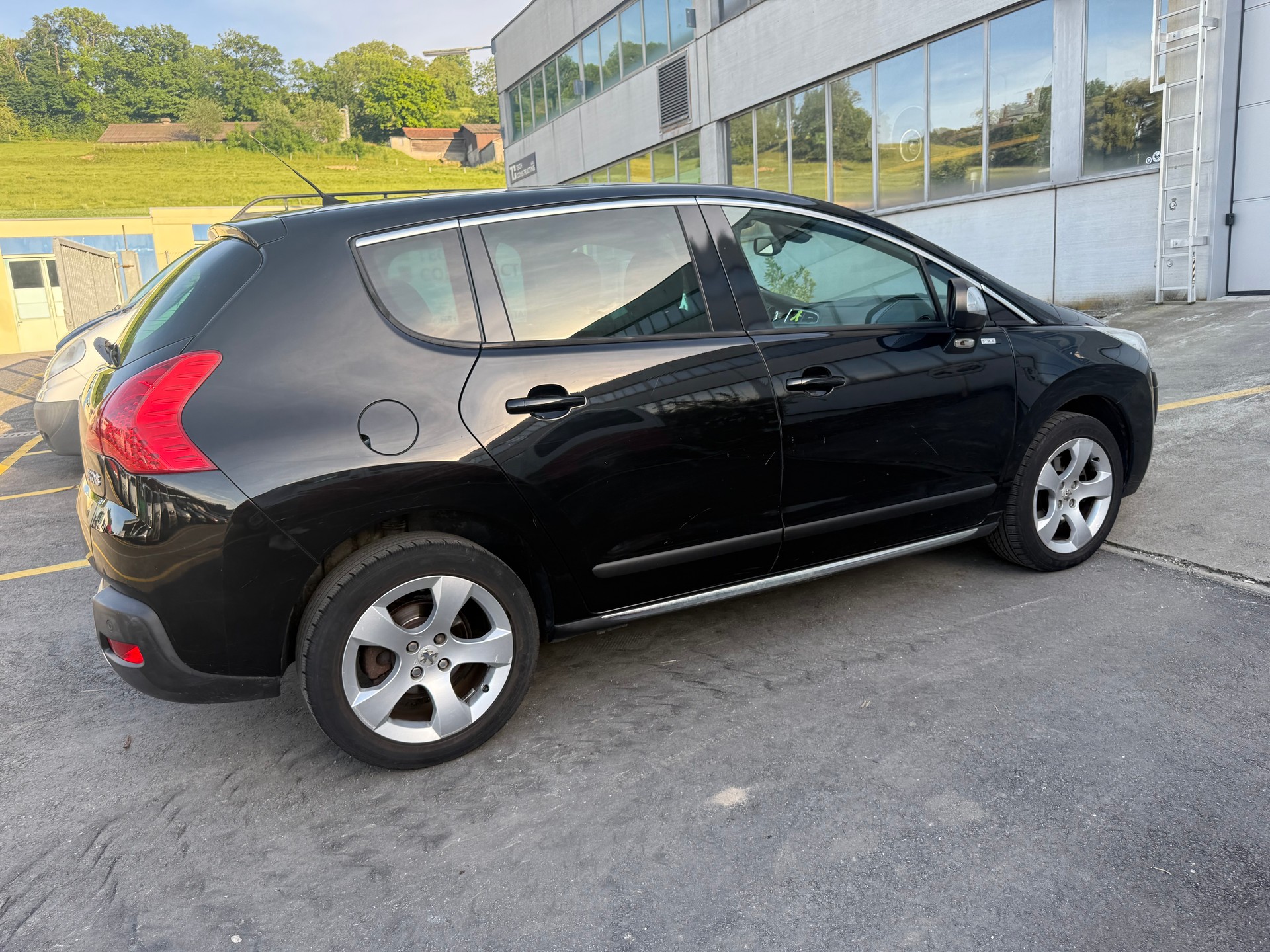 PEUGEOT 3008 1.6 16V T Style-image-7
