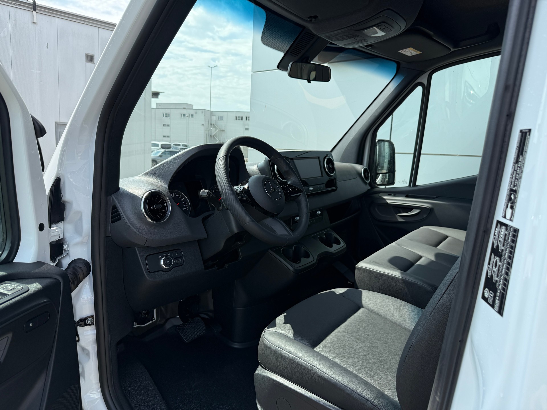 MERCEDES-BENZ Sprinter 315 CDI PRO KA 3665mm S-image-8