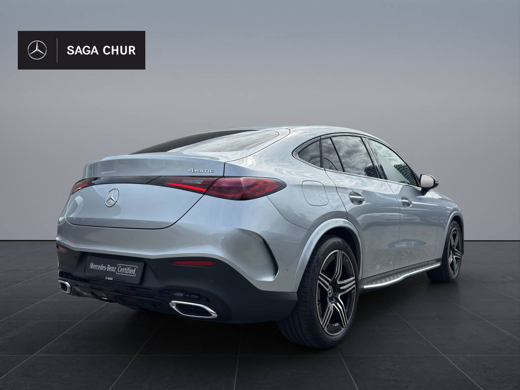 MERCEDES-BENZ GLC 300 de AMG Line 4matic Coupé-image-5