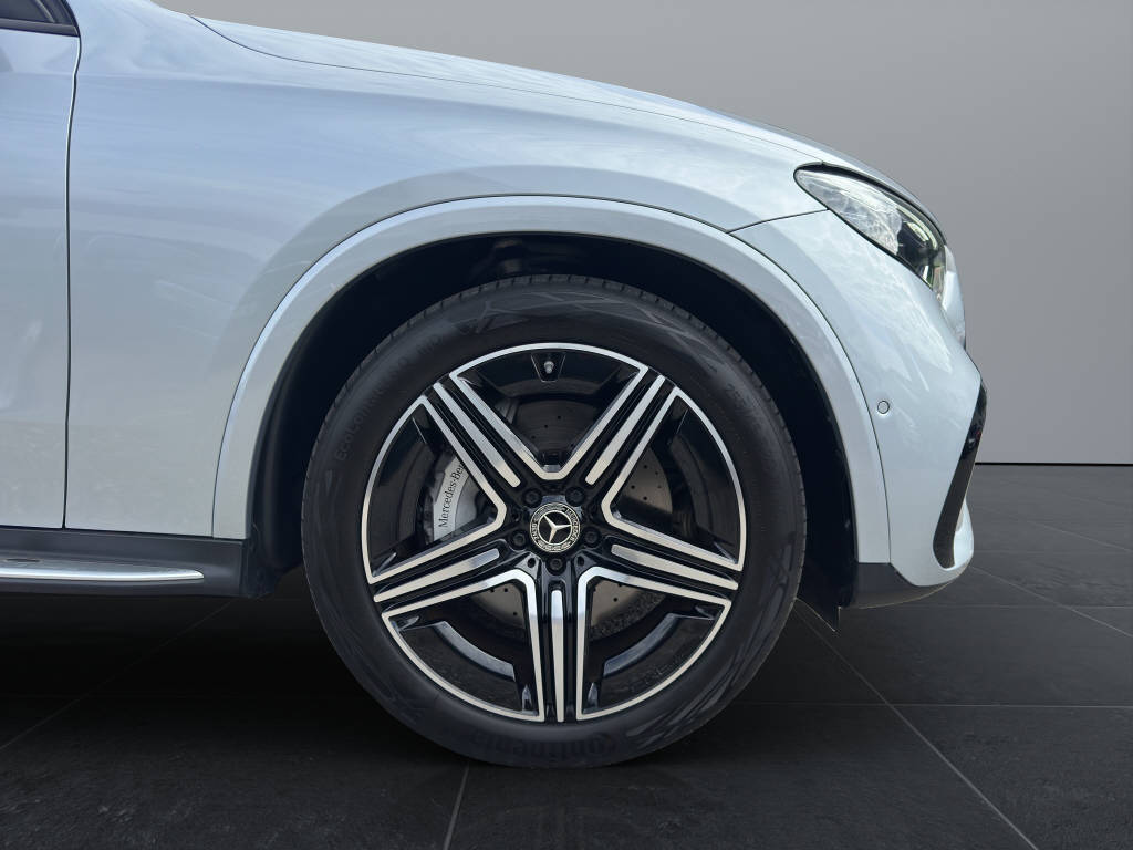 MERCEDES-BENZ GLC 300 de AMG Line 4matic Coupé-image-15