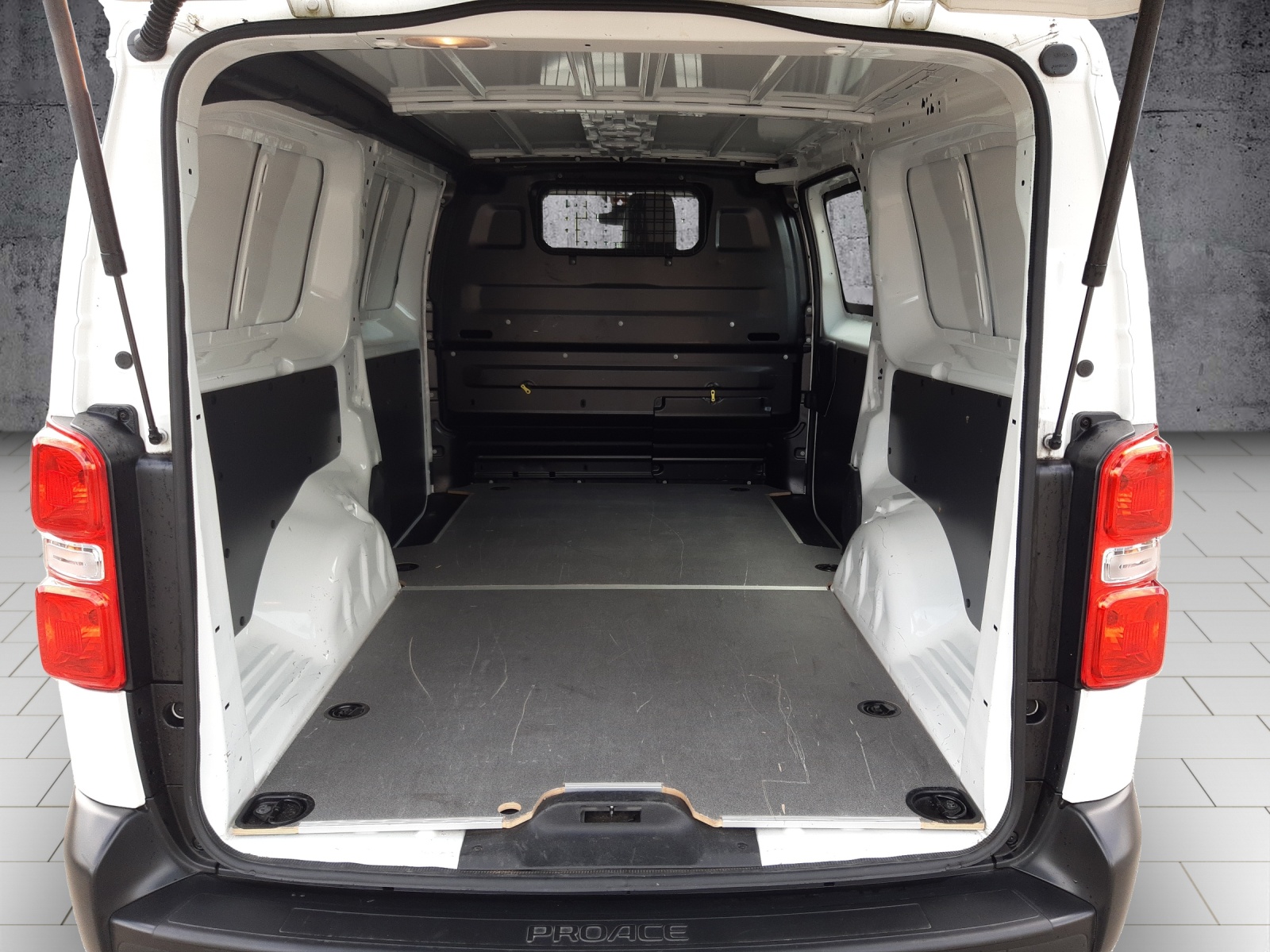TOYOTA Proace 2.0D Panel Van L2 Luna-image-10