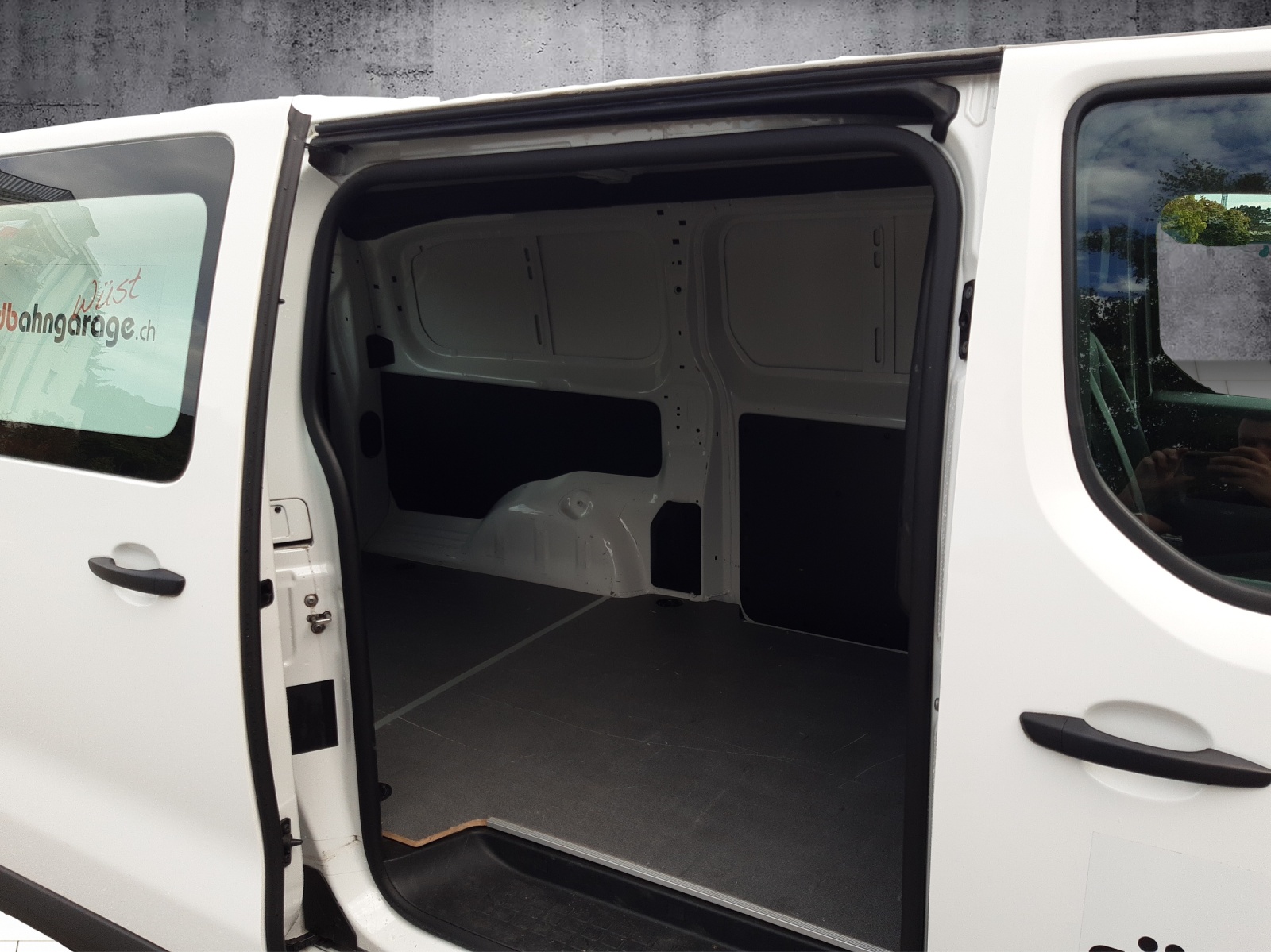 TOYOTA Proace 2.0D Panel Van L2 Luna-image-9
