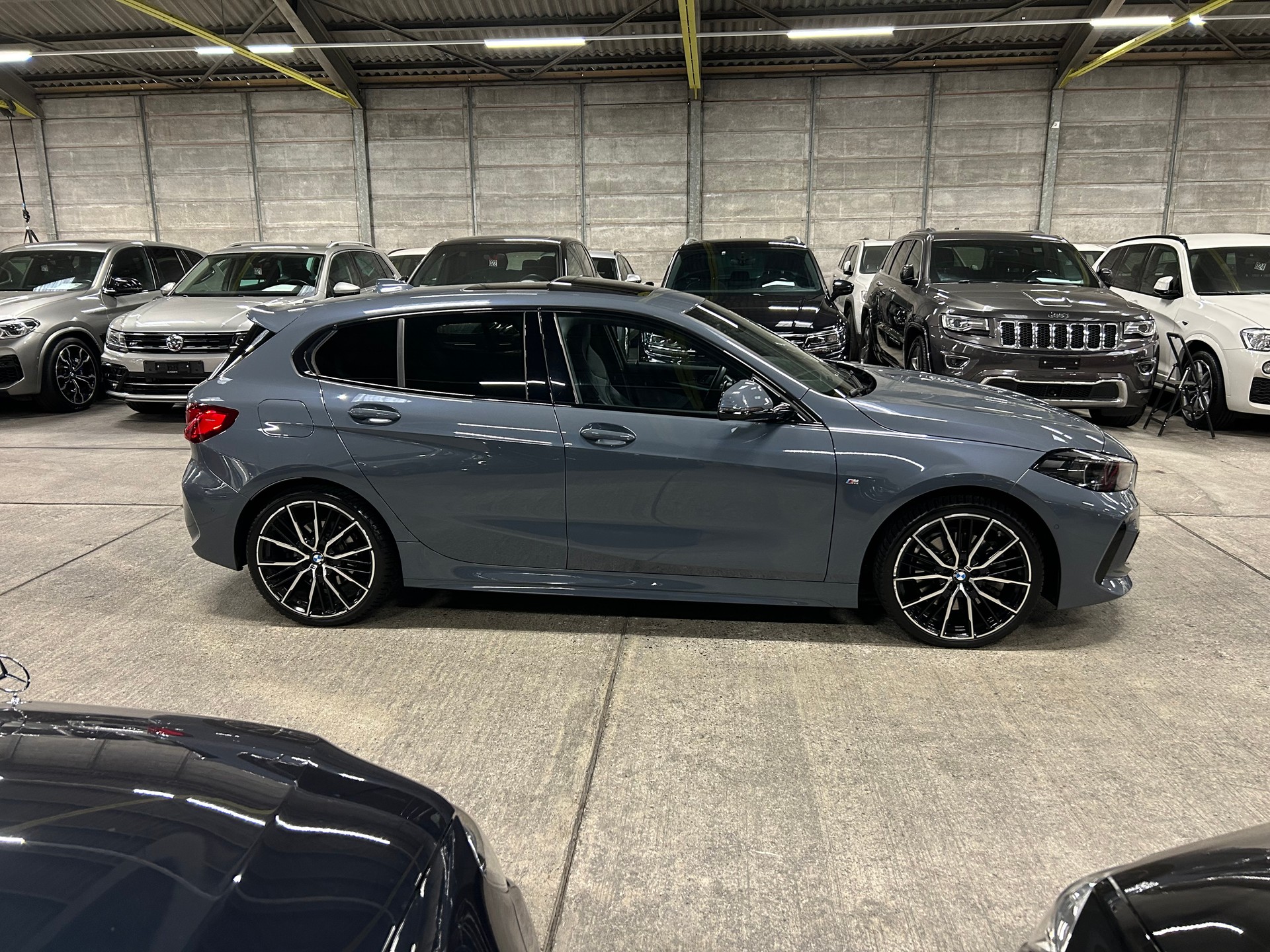 BMW 120d xDrive Steptronic M Sport-image-2