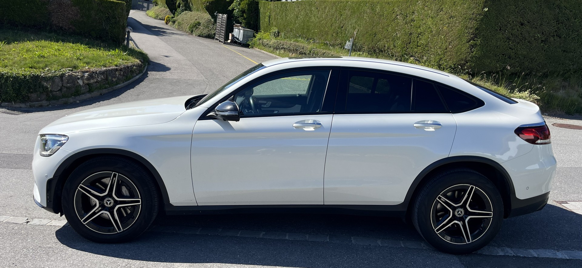 MERCEDES-BENZ GLC Coupé 200 AMG Line 4Matic 9G-Tronic-image-0