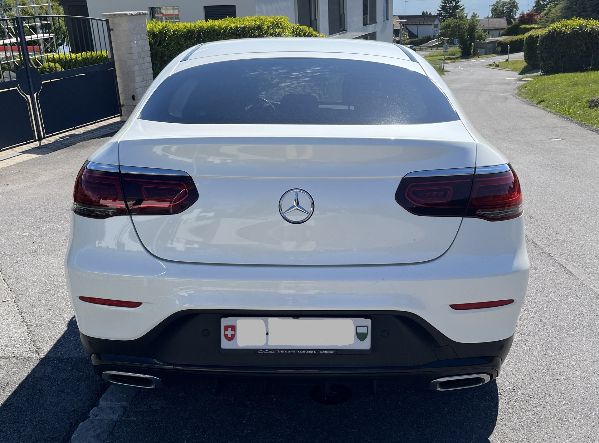 MERCEDES-BENZ GLC Coupé 200 AMG Line 4Matic 9G-Tronic-image-2