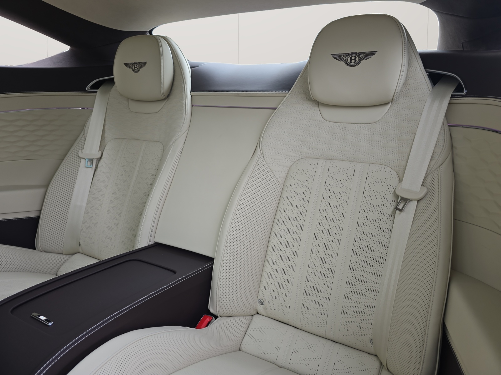 BENTLEY Continental GT 4.0 V8 PHEV Speed 782 PS/ 1.9 % Leasing möglich-image-17