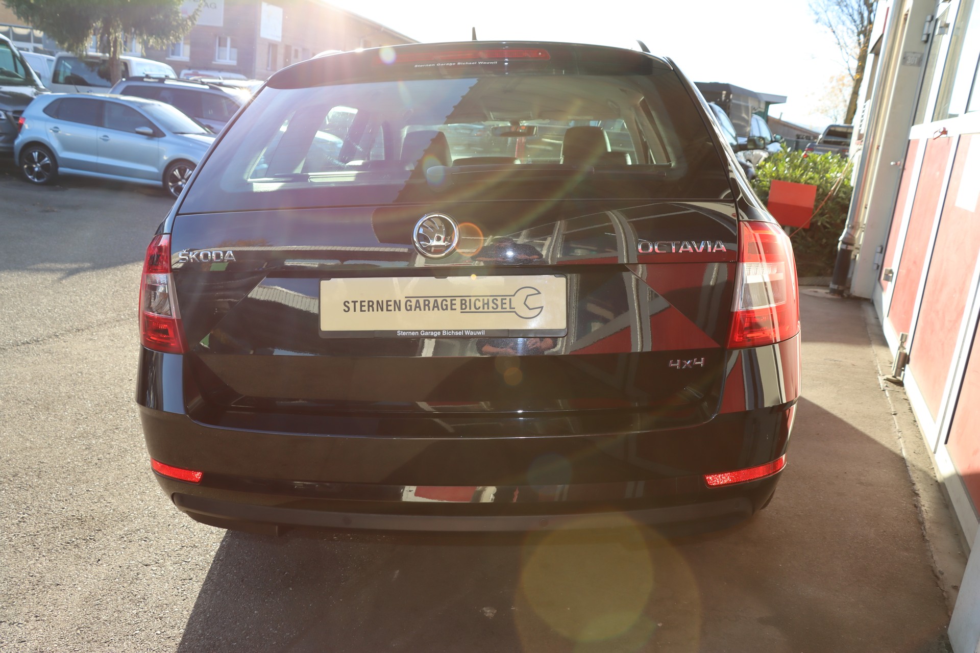 SKODA Octavia Combi 2.0 TDI Style 4x4-image-8