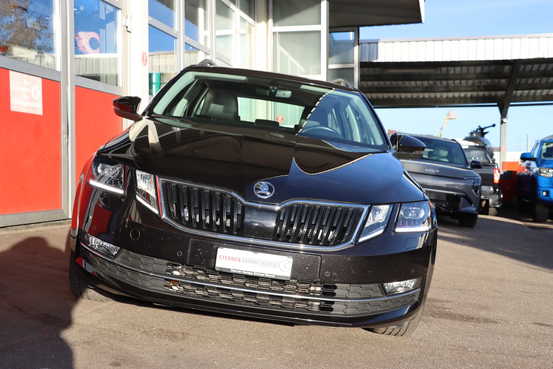 SKODA Octavia Combi 2.0 TDI Style 4x4-showroom-element-2