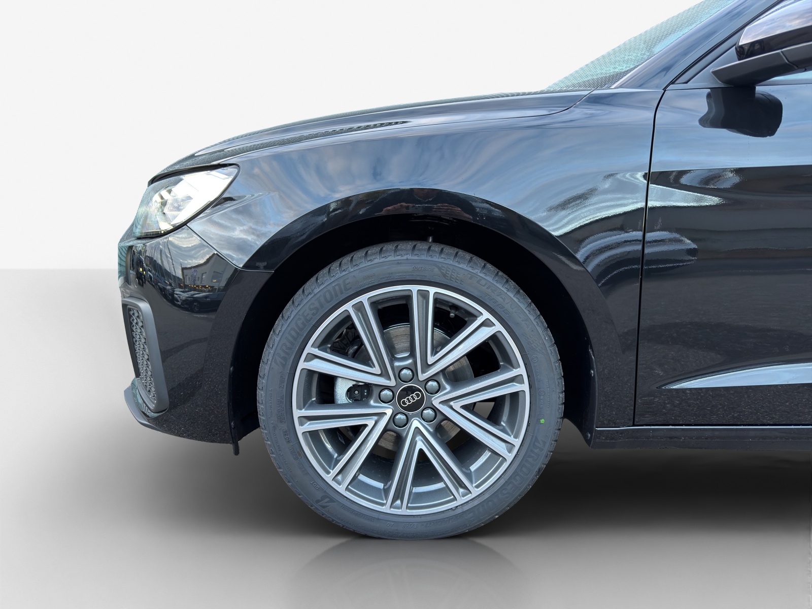 AUDI A1 Sportback 30 TFSI S-tronic-image-13