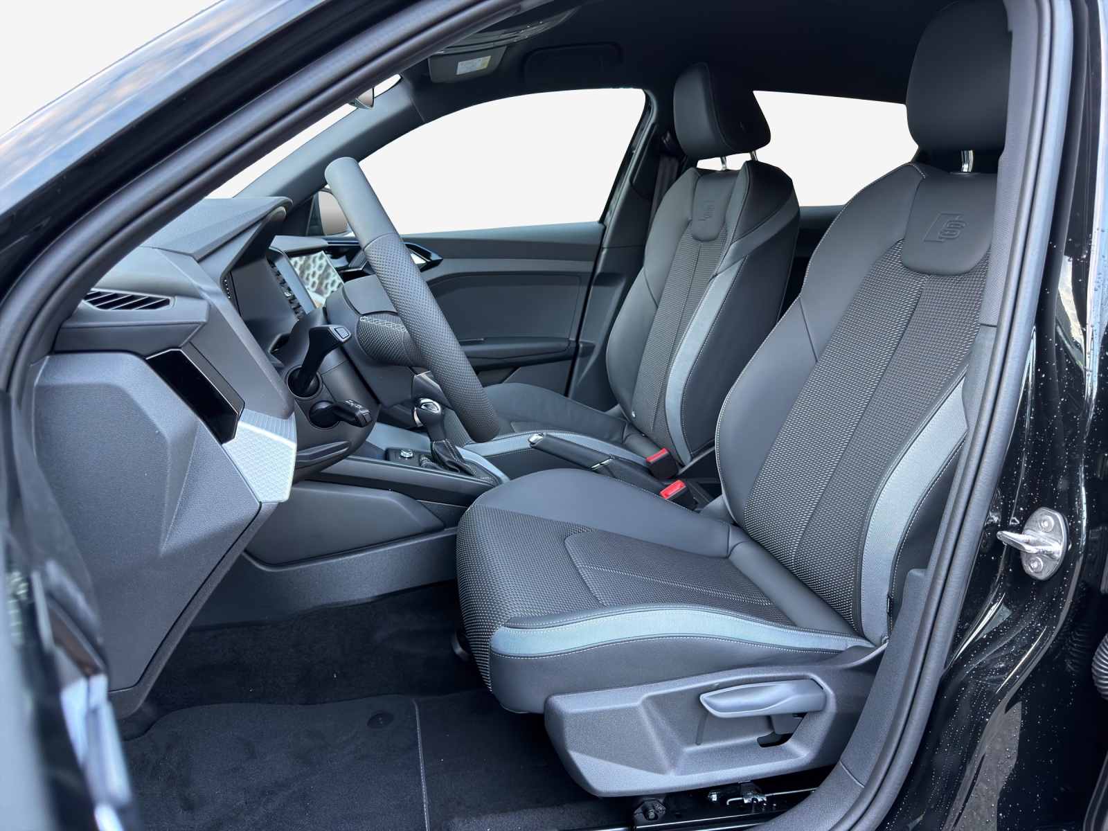 AUDI A1 Sportback 30 TFSI S-tronic-image-7