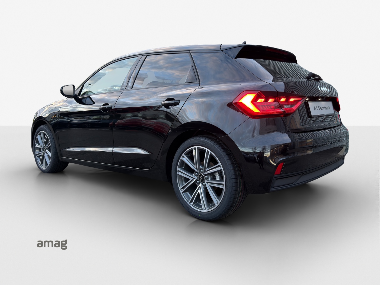 AUDI A1 Sportback 30 TFSI S-tronic-image-2