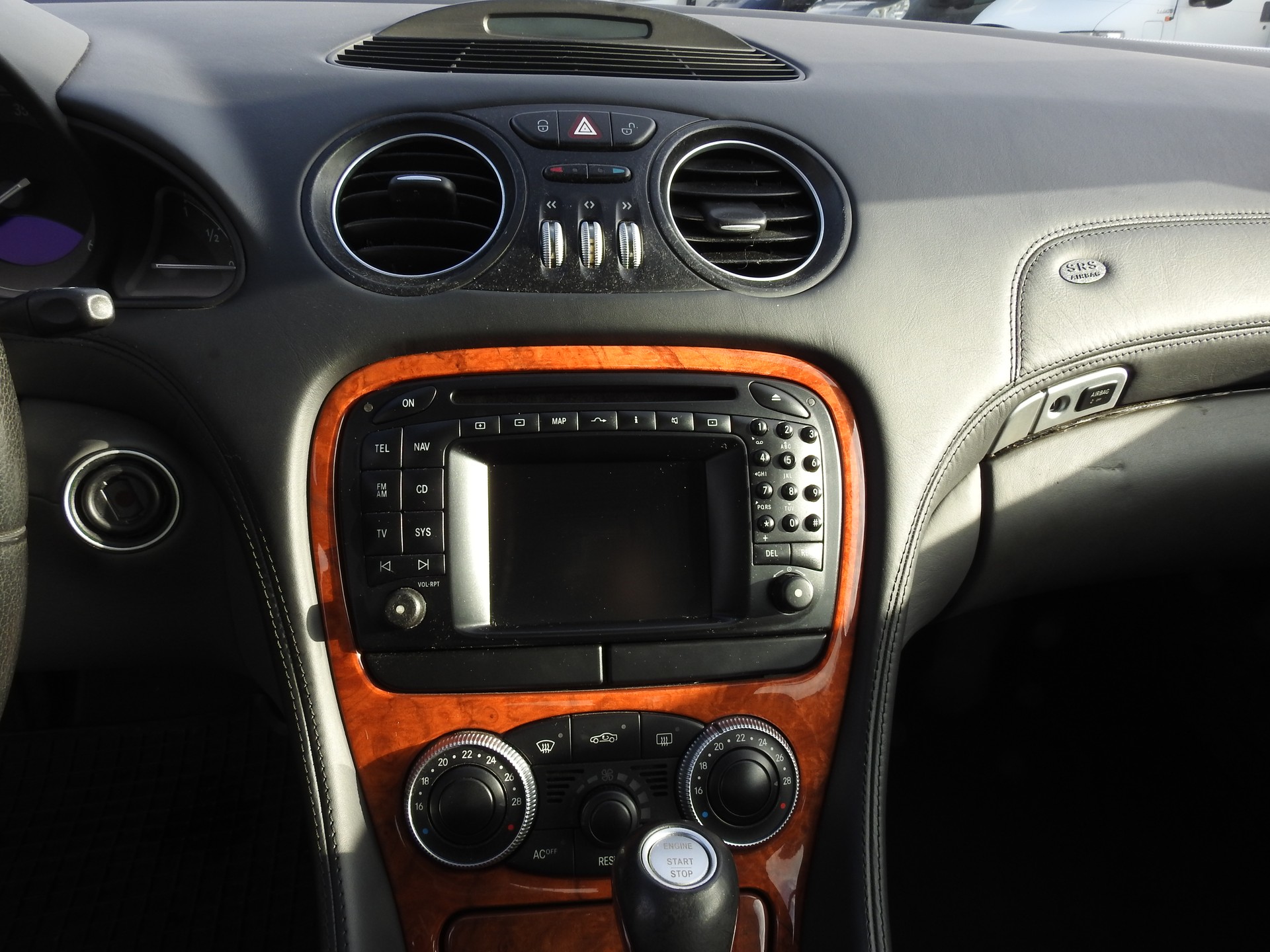 MERCEDES-BENZ SL 500 Automatic-image-11
