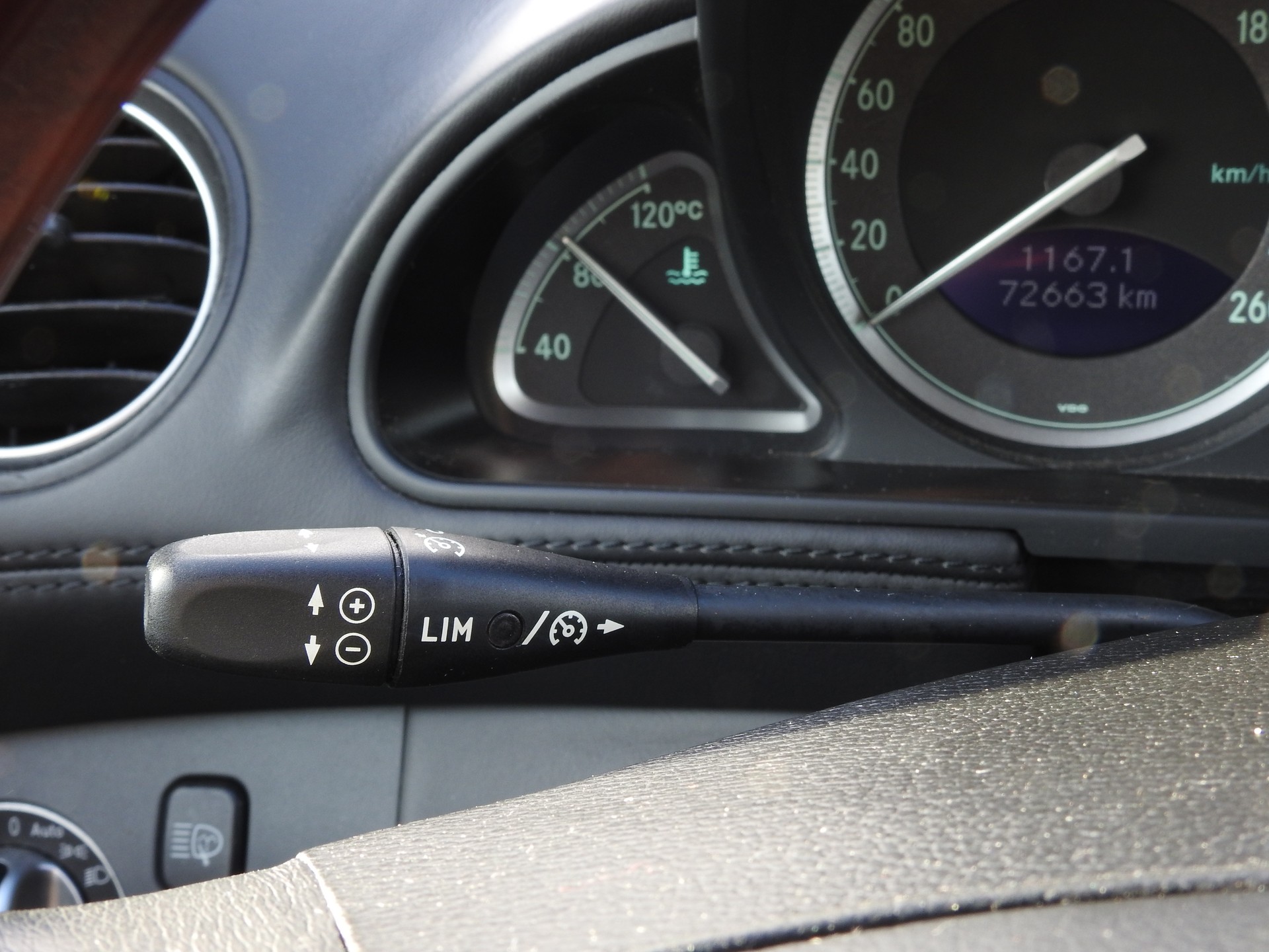 MERCEDES-BENZ SL 500 Automatic-image-16