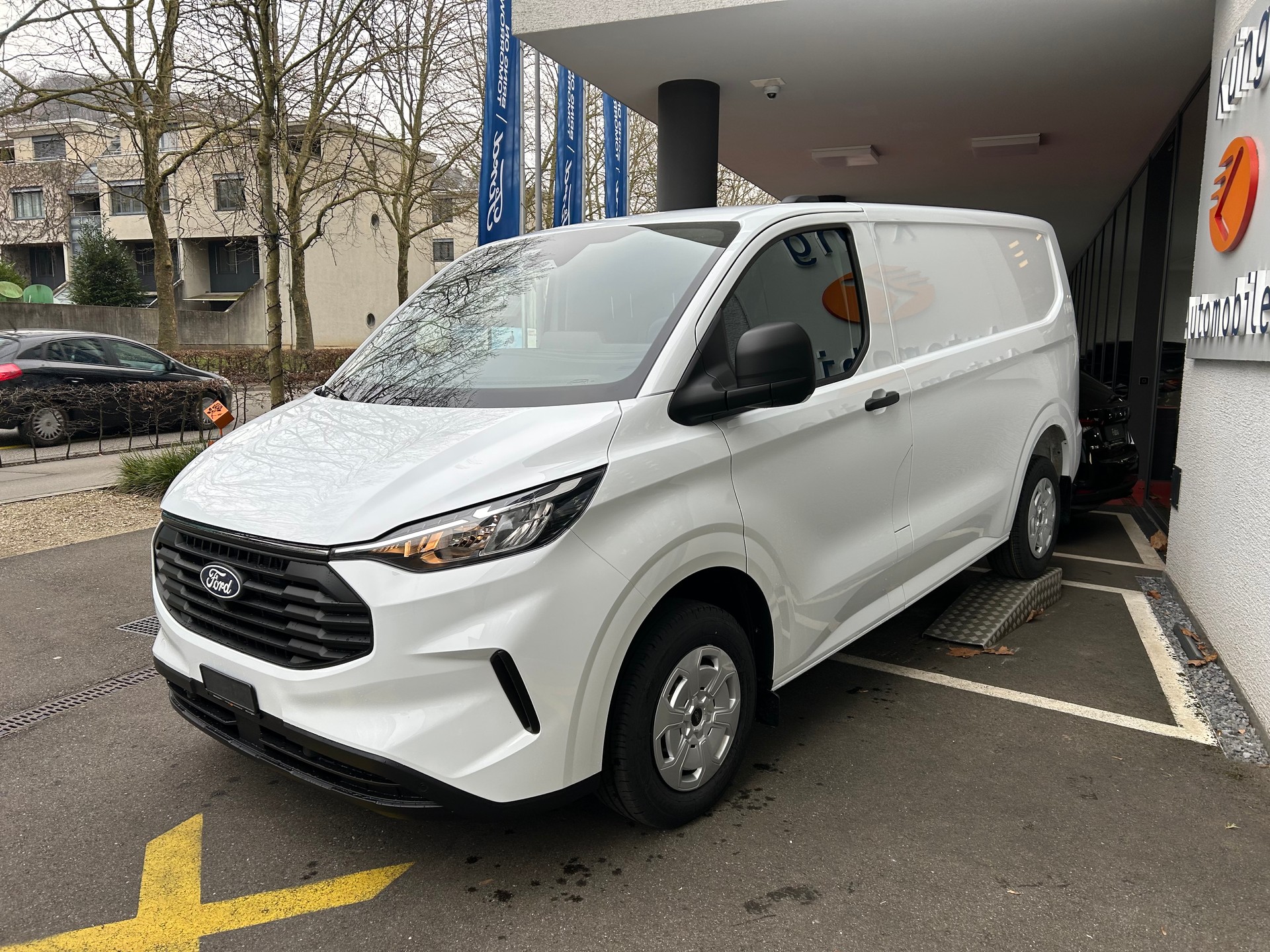 FORD Transit Custom Van 280 L1H1 Trend-image-2