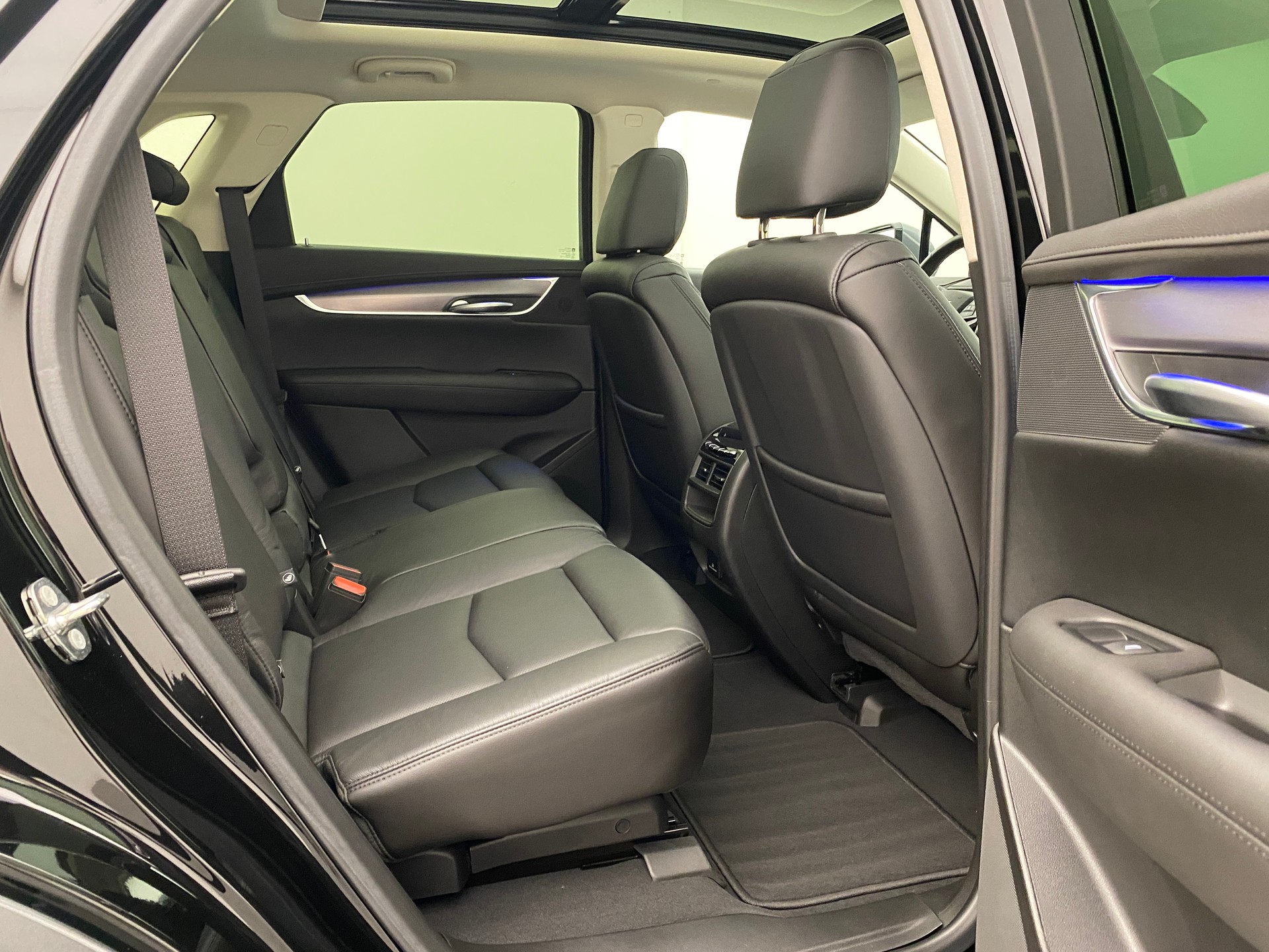 CADILLAC XT5 Premium 3.6 AWD-image-13