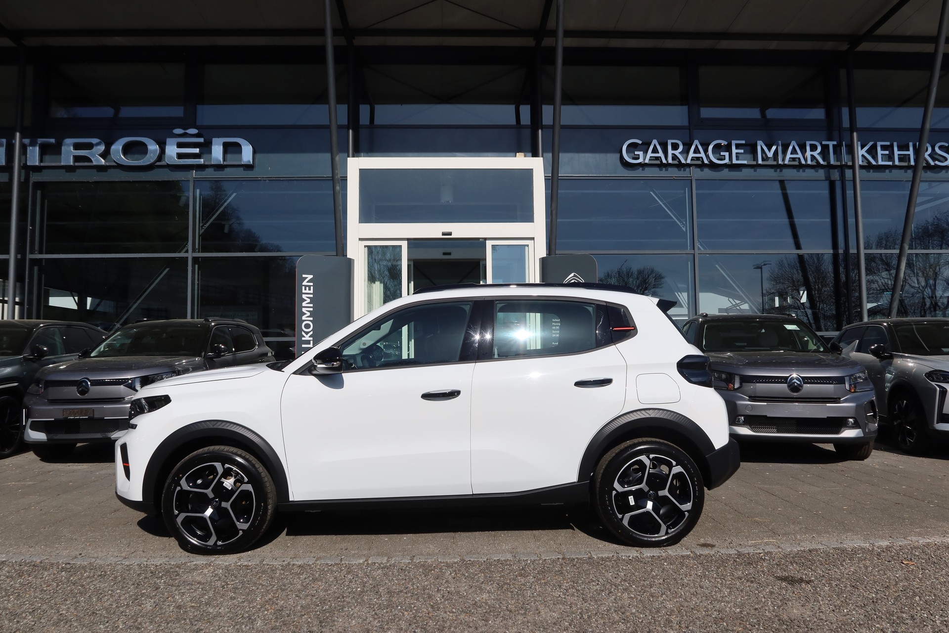 CITROEN e-C3 44kWh Max-image-1