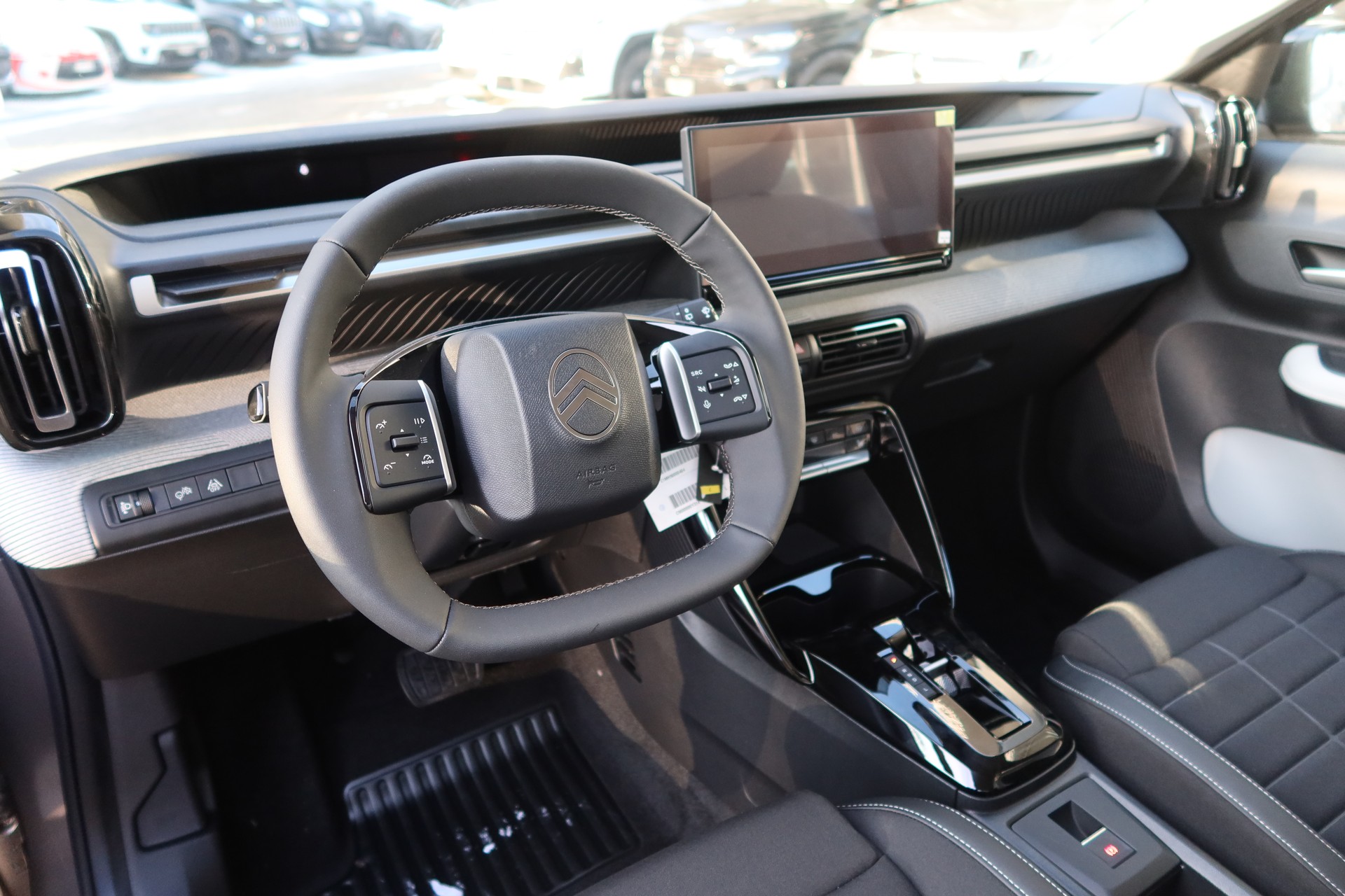 CITROEN e-C3 44kWh Max-image-5