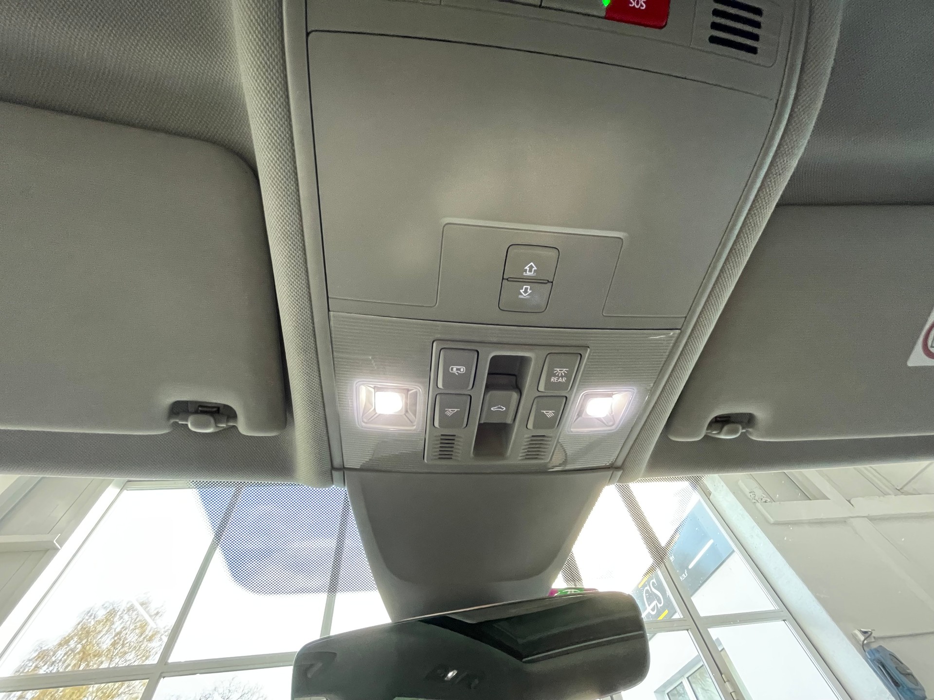 VW Tiguan Allsp 2.0 High 4M-image-14