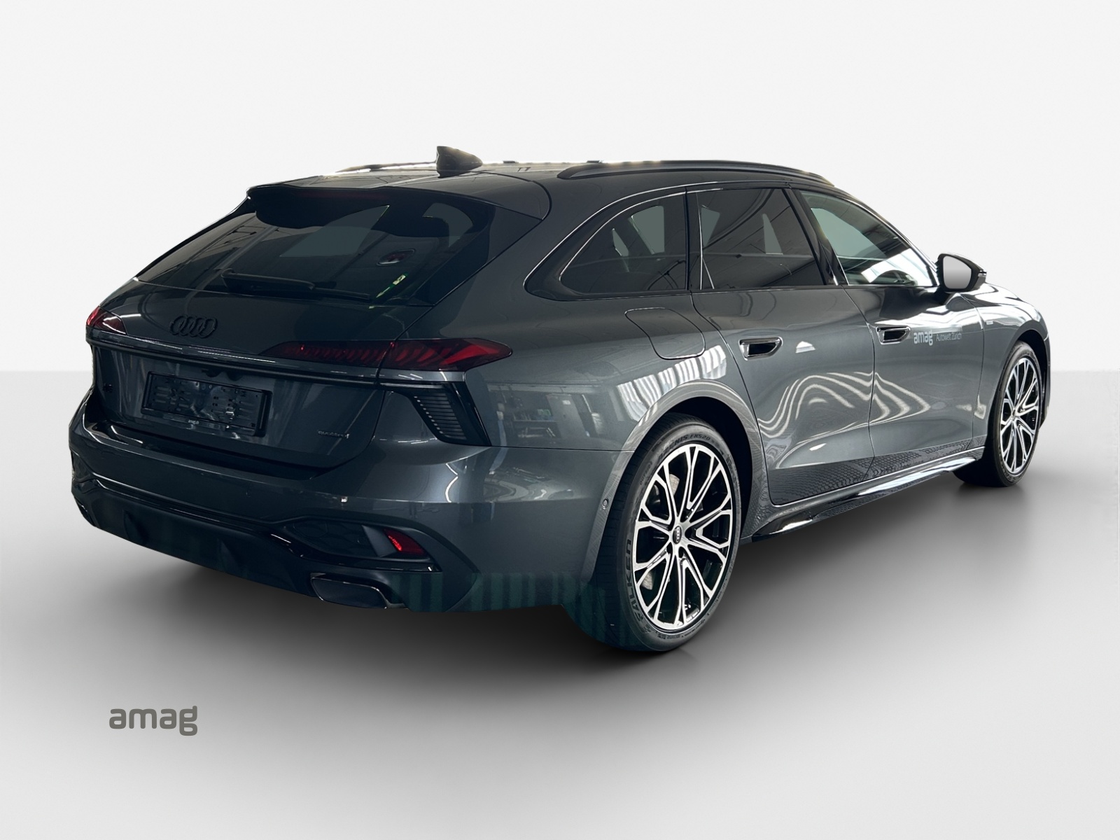 AUDI A6 Avant e-hybrid quattro 220 kW S tronic-image-4