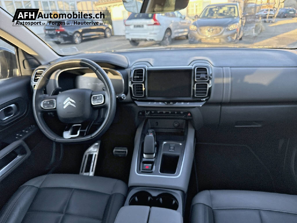 CITROEN C5 Aircross 1.6 Plug-in Hybrid Shine-image-17