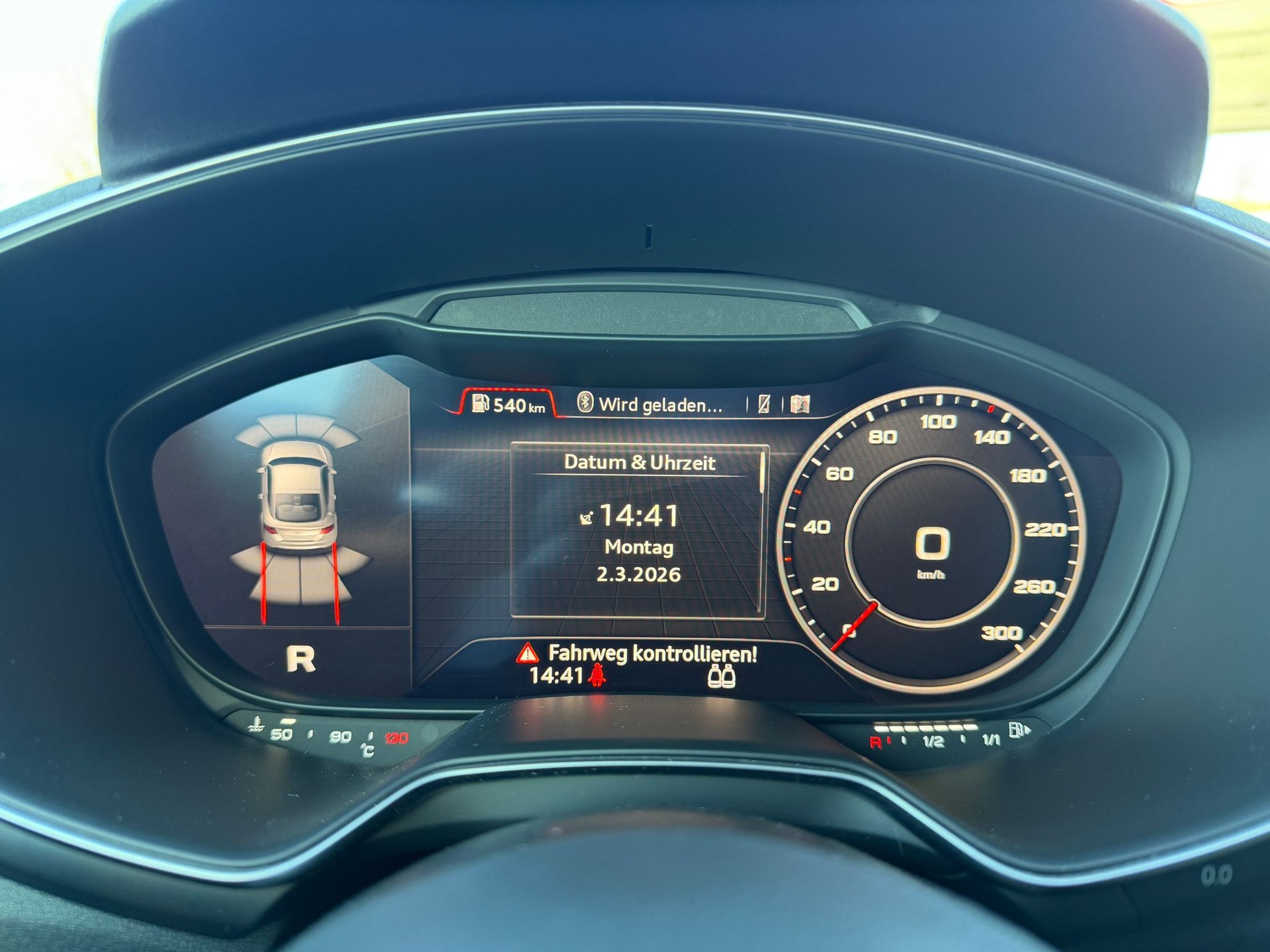 AUDI TT Coupé 2.0 TFSI quattro S-tronic-image-17