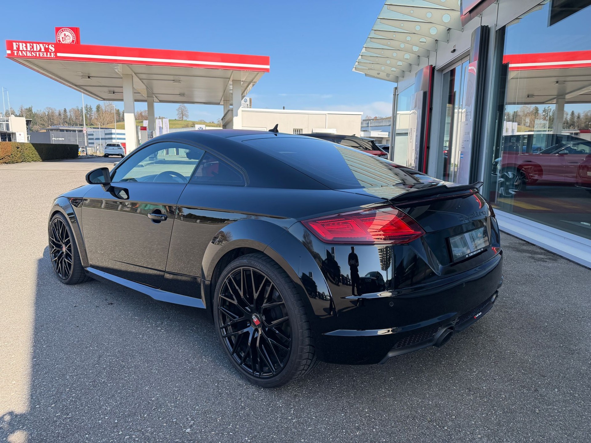AUDI TT Coupé 2.0 TFSI quattro S-tronic-image-2