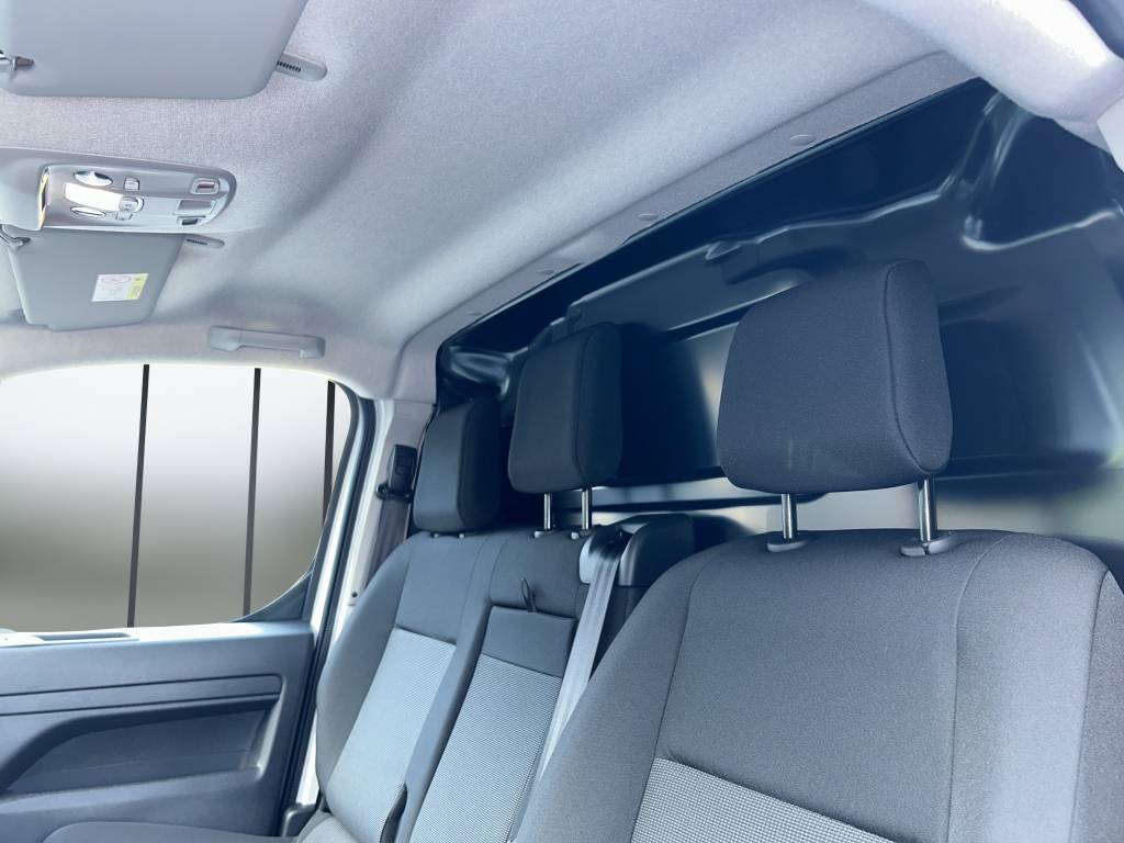 PEUGEOT Expert 2.0 BlueHDi 145 S&S Standard-image-9