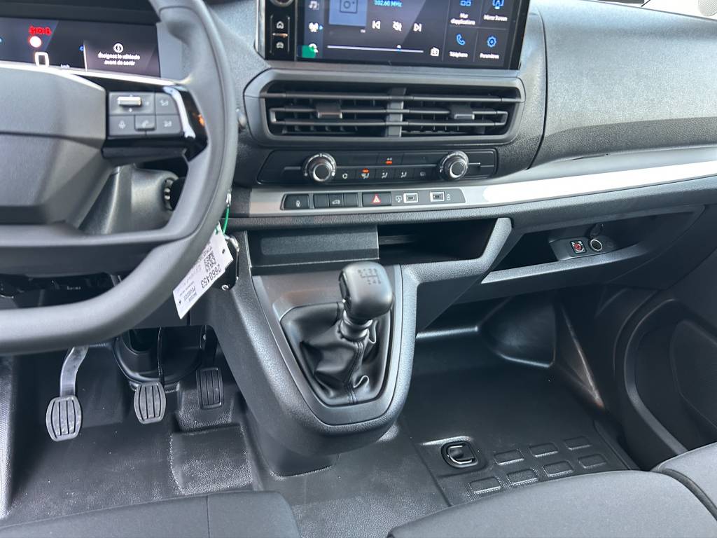 PEUGEOT Expert 2.0 BlueHDi 145 S&S Standard-image-6