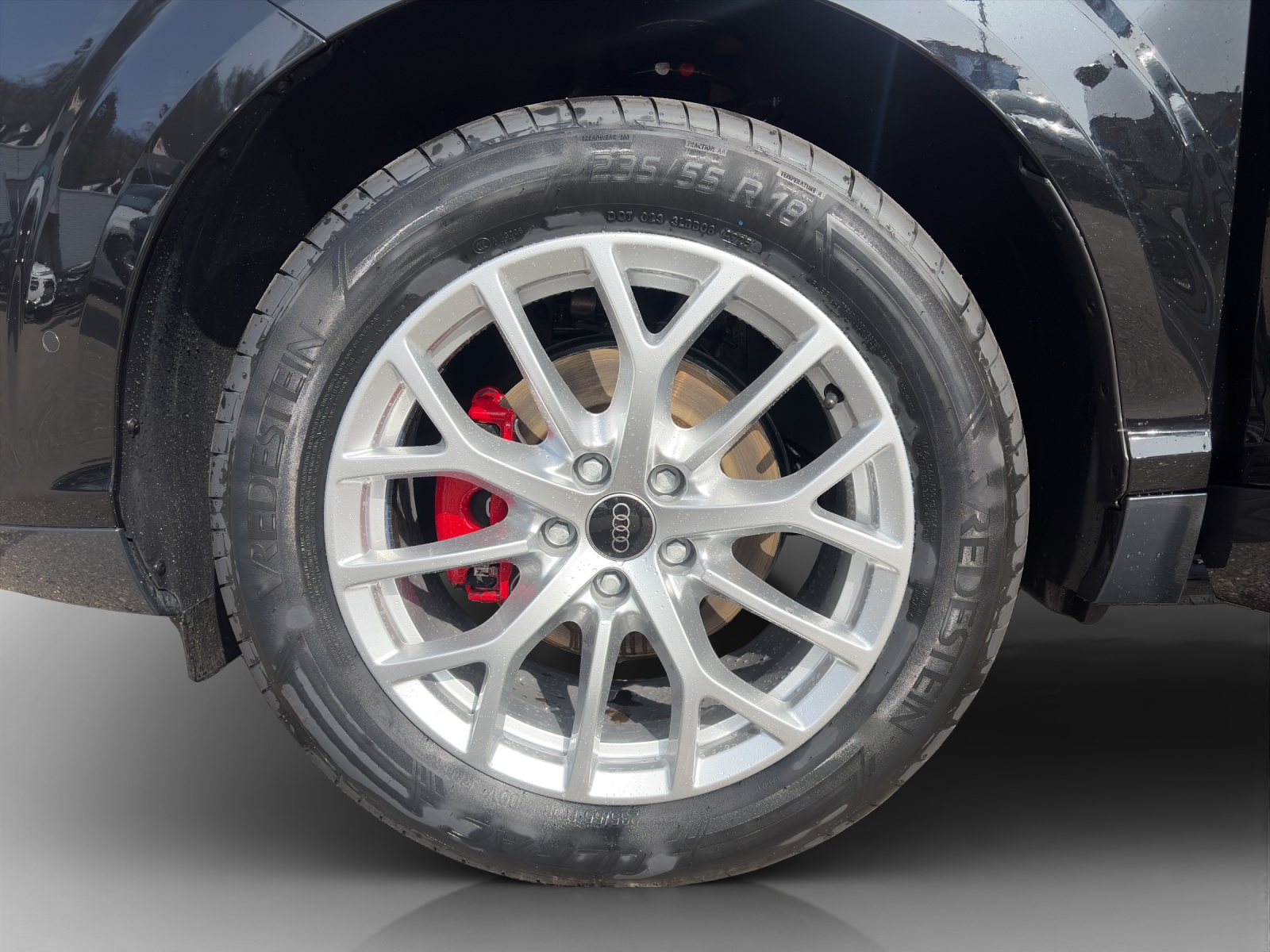 AUDI Q3 SUV 110 kW TFSI S tronic-image-13
