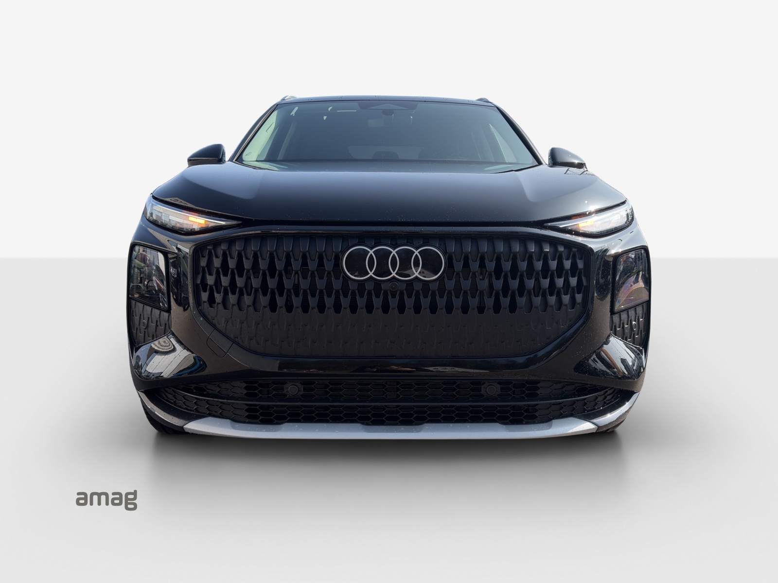 AUDI Q3 SUV 110 kW TFSI S tronic-image-6