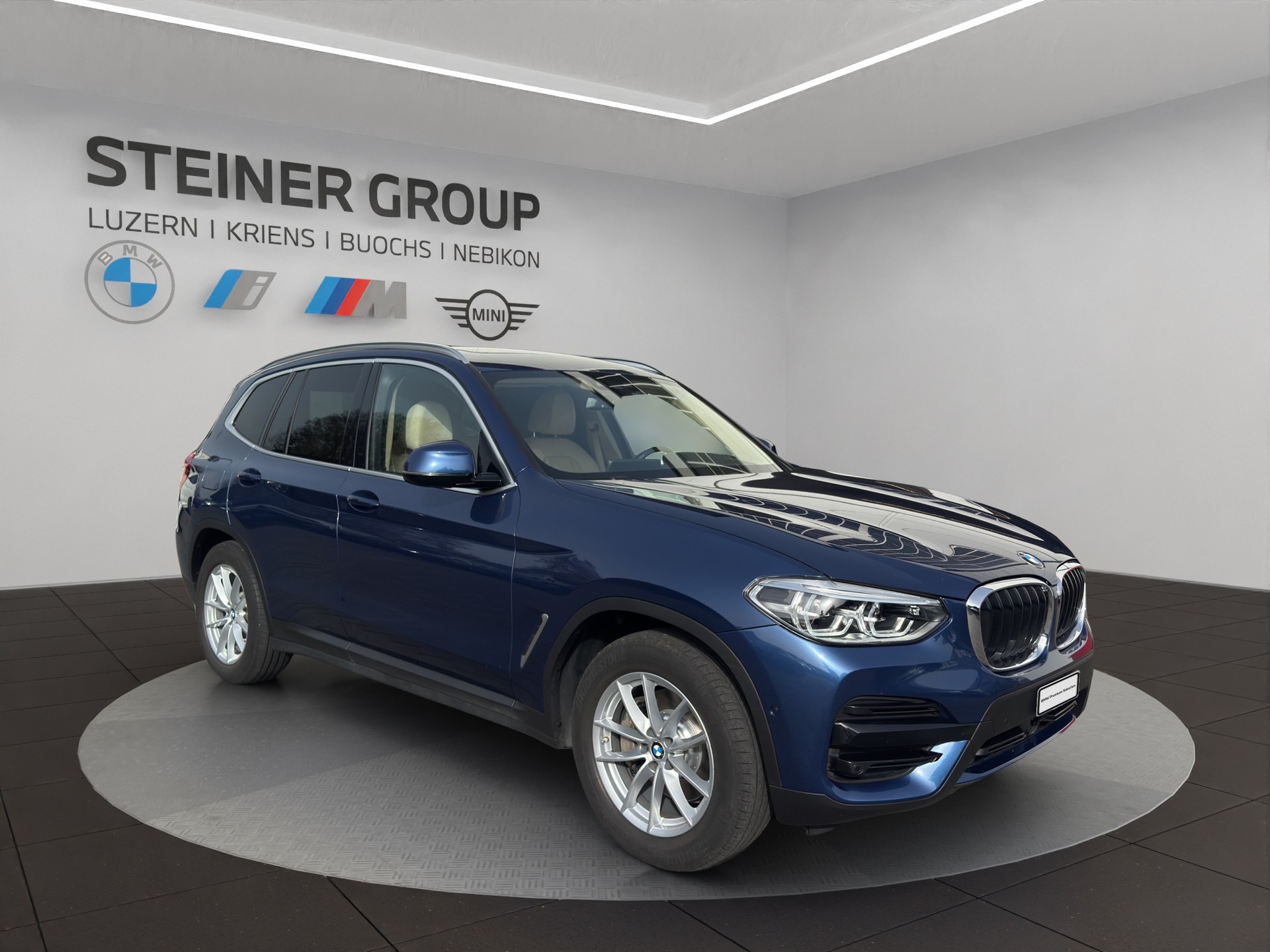 BMW X3 xDrive 48V 30d Steptronic-image-2