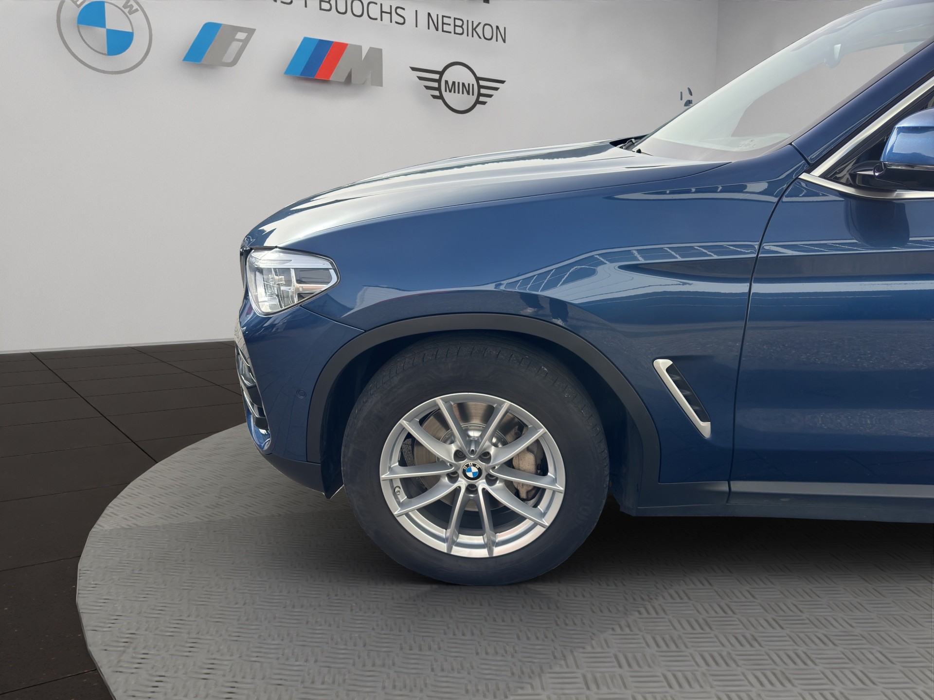 BMW X3 xDrive 48V 30d Steptronic-image-8