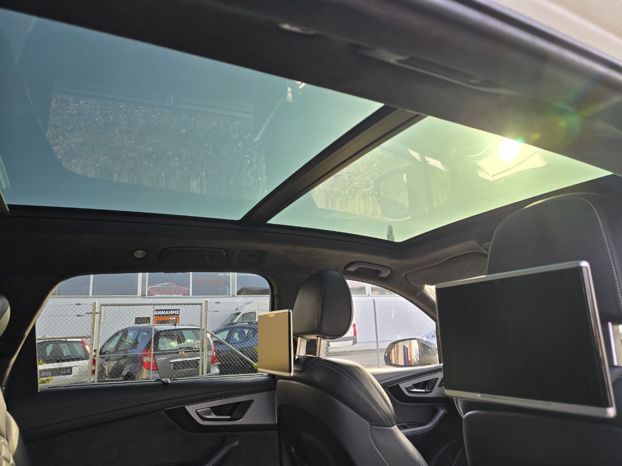AUDI SQ7 4.0 TDI quattro tiptronic-image-21