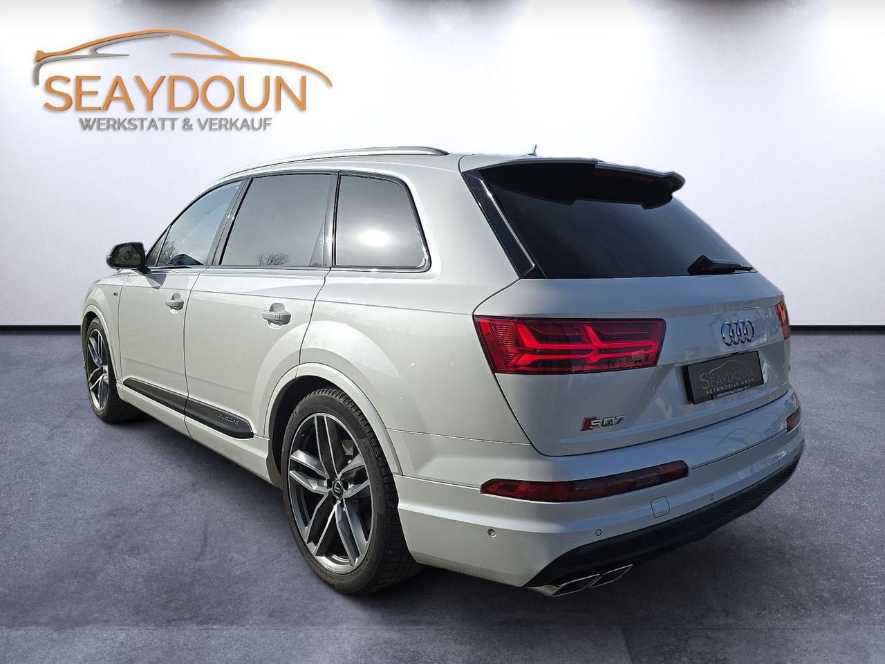 AUDI SQ7 4.0 TDI quattro tiptronic-image-2