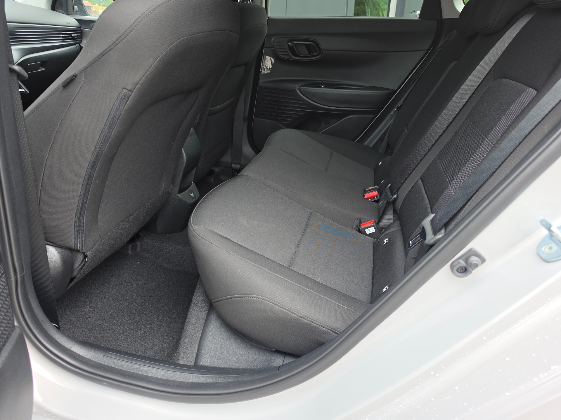 HYUNDAI i20 1.0 T-GDi Amplia DCT-image-10