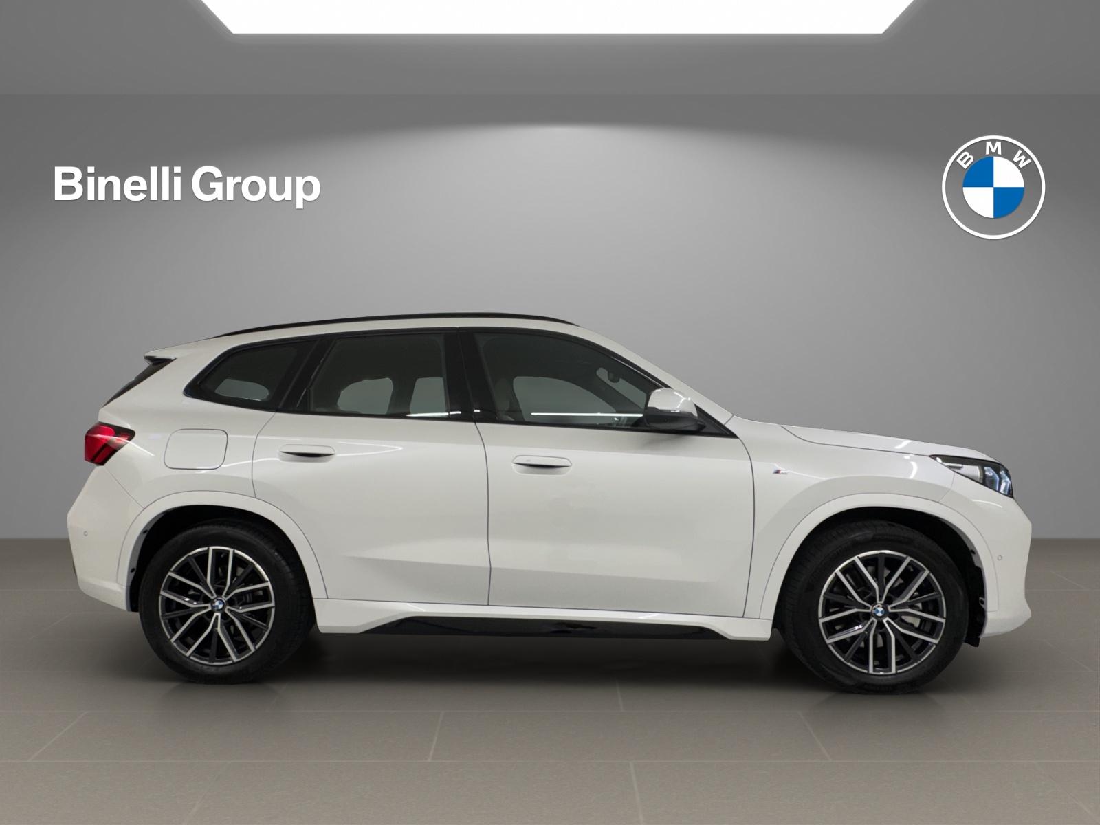 BMW X1 23i xDrive-image-5