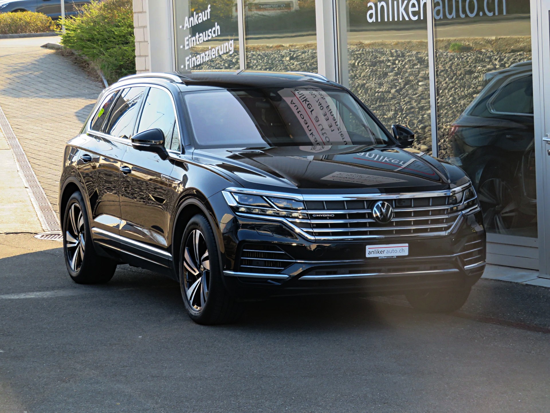 VW Touareg 3.0 TSI eHybrid Elegance Tiptronic