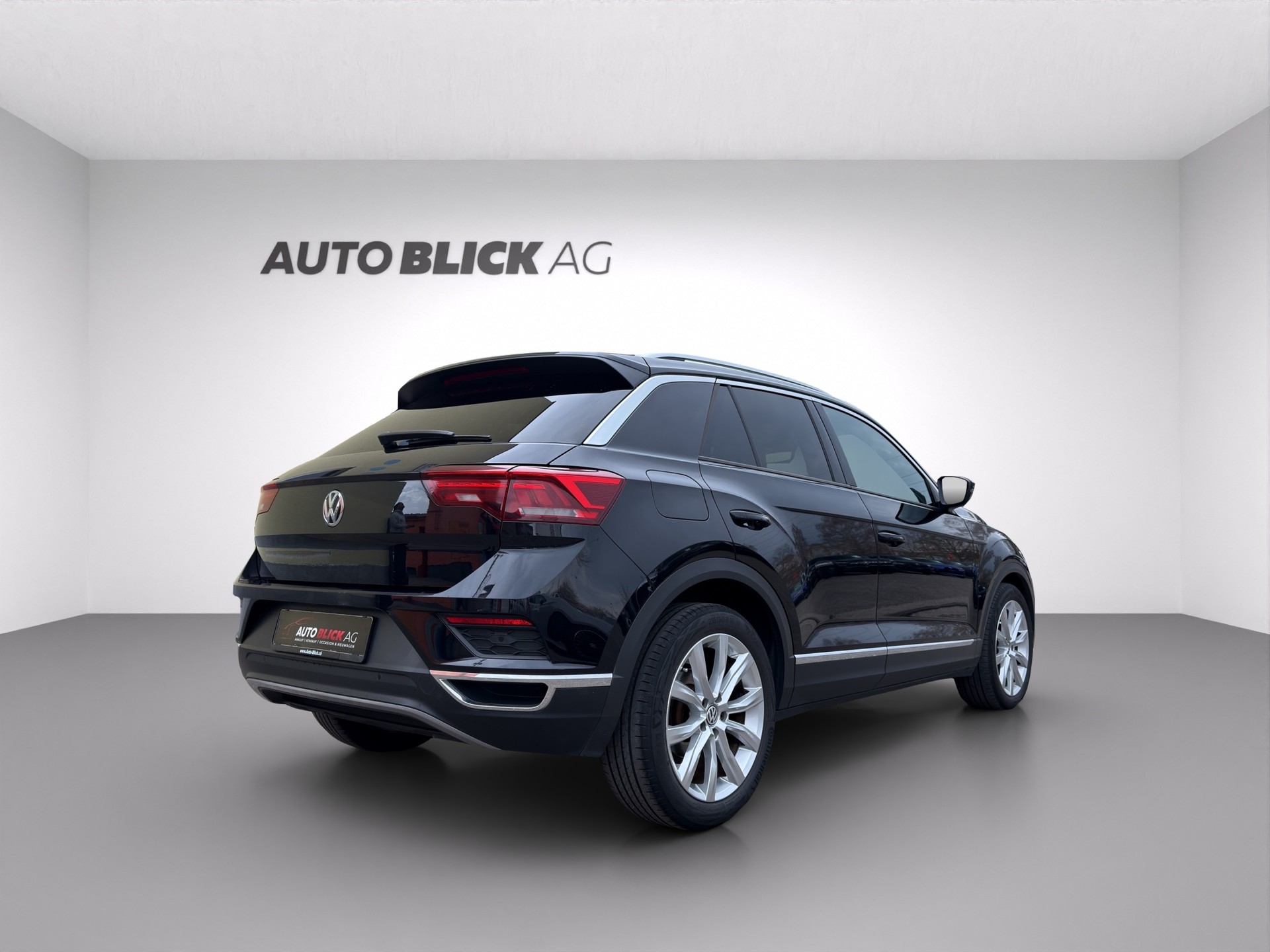 VW T-Roc 2.0 TDI SCR Sport DSG 4Motion-image-5