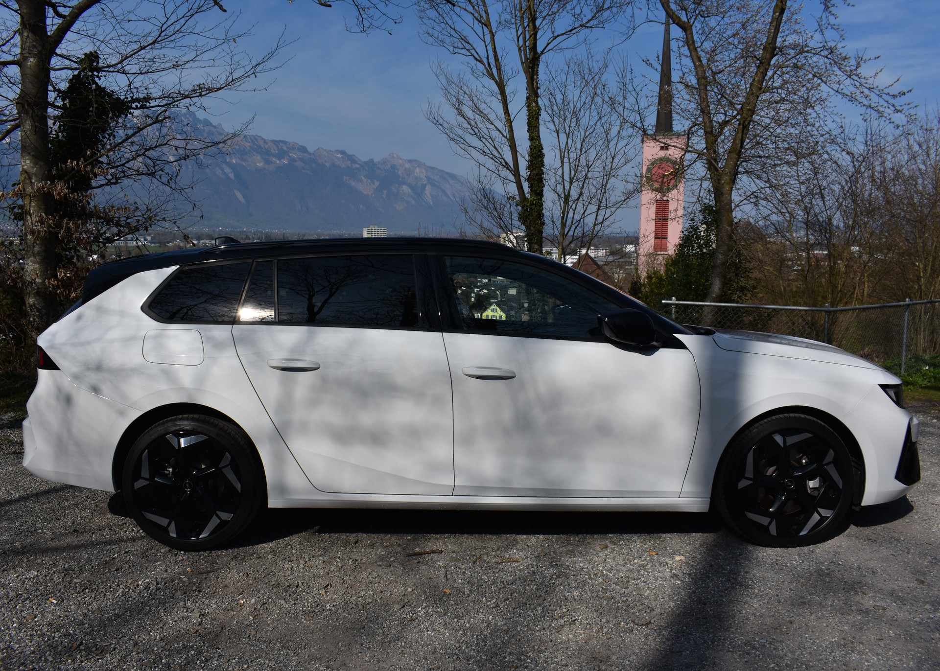 OPEL Astra Sports Tourer 1.6 PHEV Turbo GSe-showroom-element-2