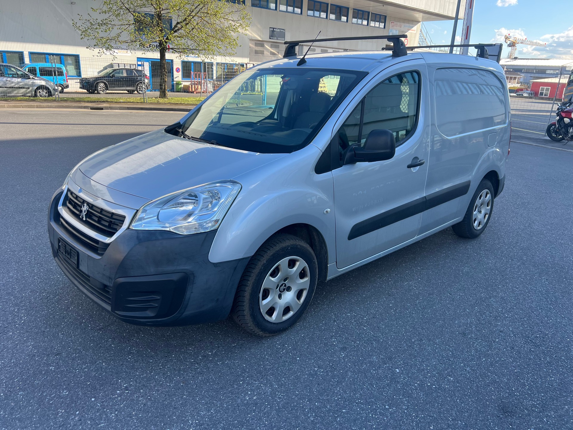 PEUGEOT Partner 1.6 VTi Access