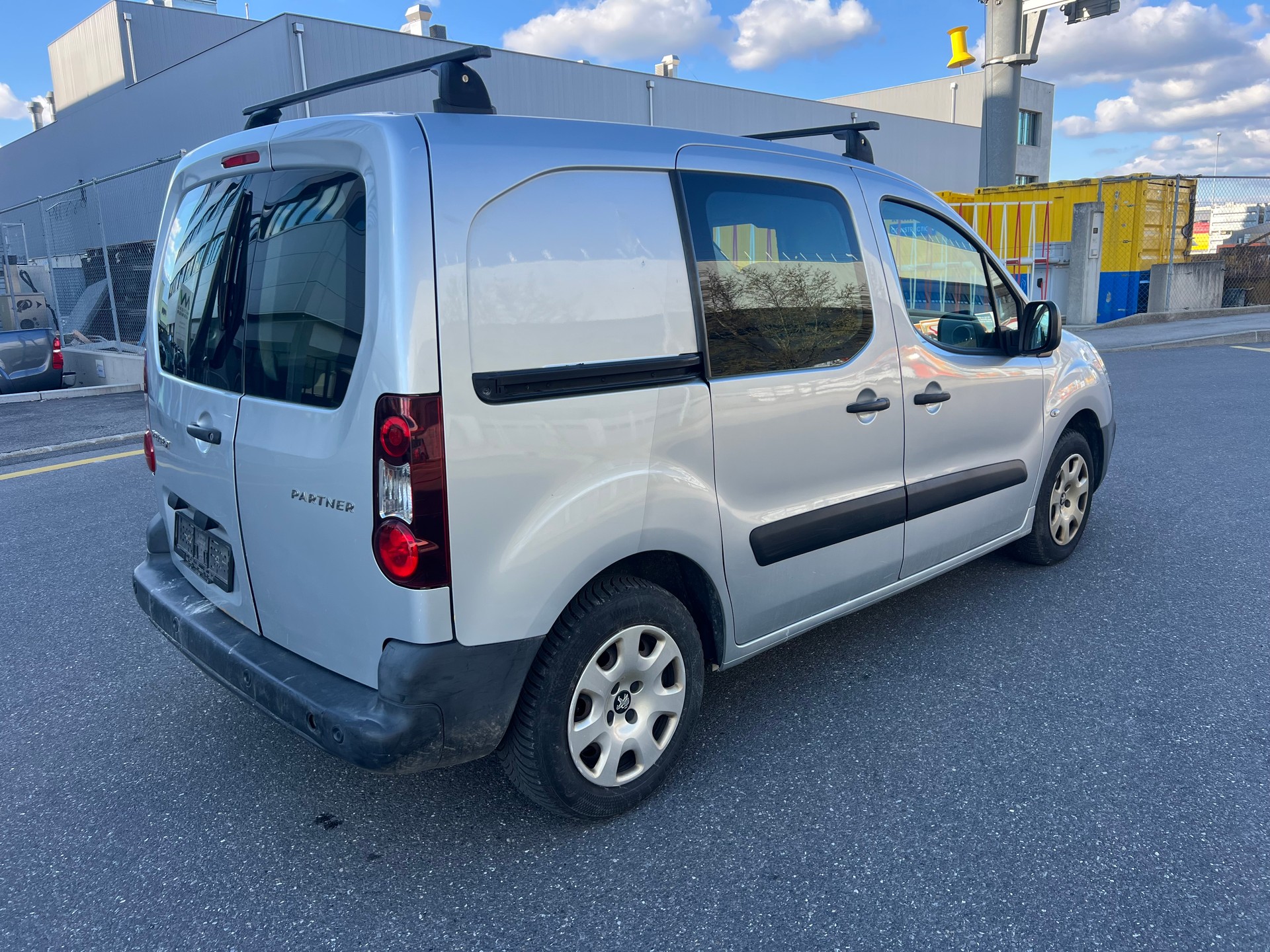 PEUGEOT Partner 1.6 VTi Access-image-5