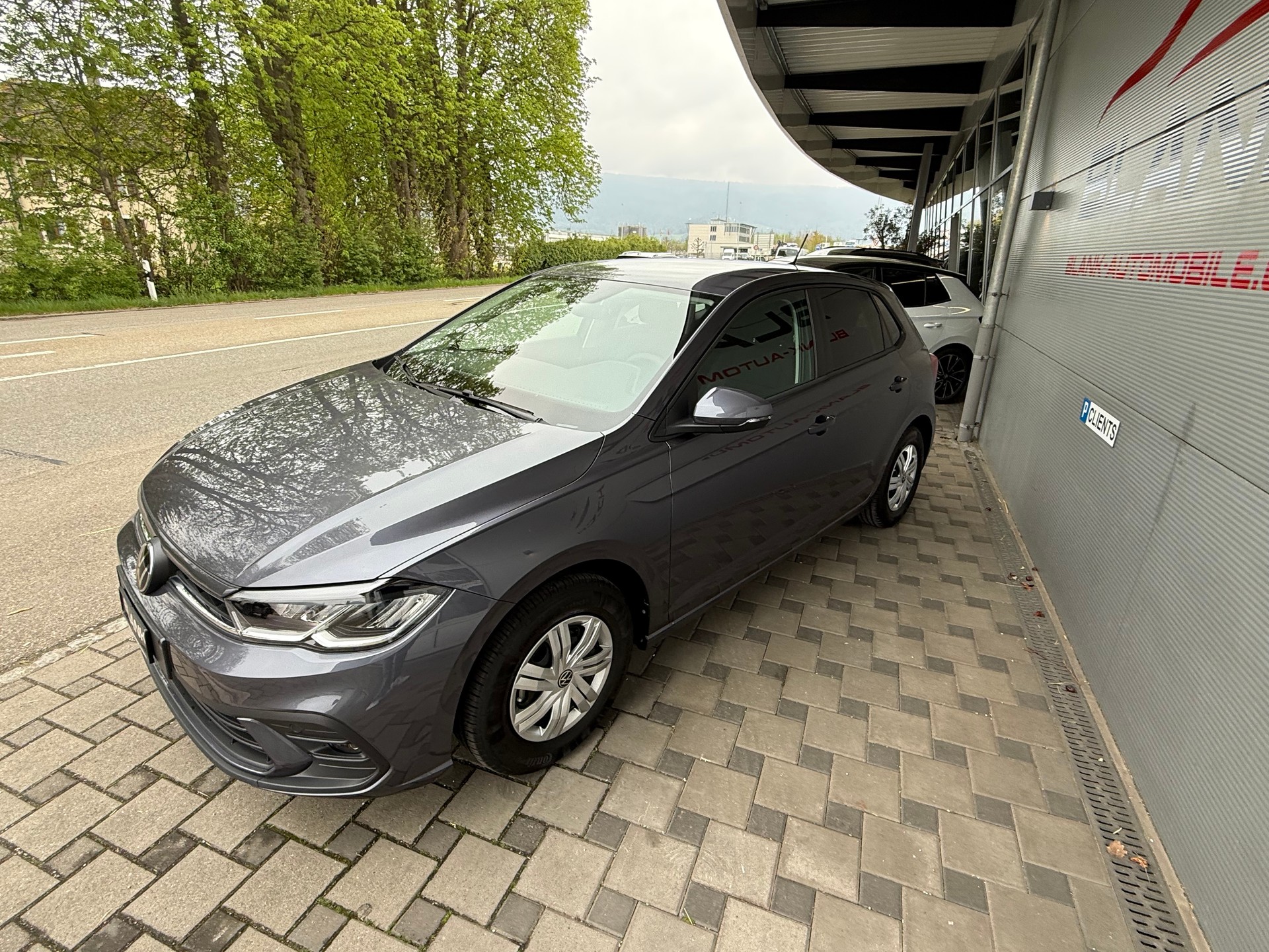VW Polo 1.0 TSI Basis / Garantie 48mois 100'000km-image-2