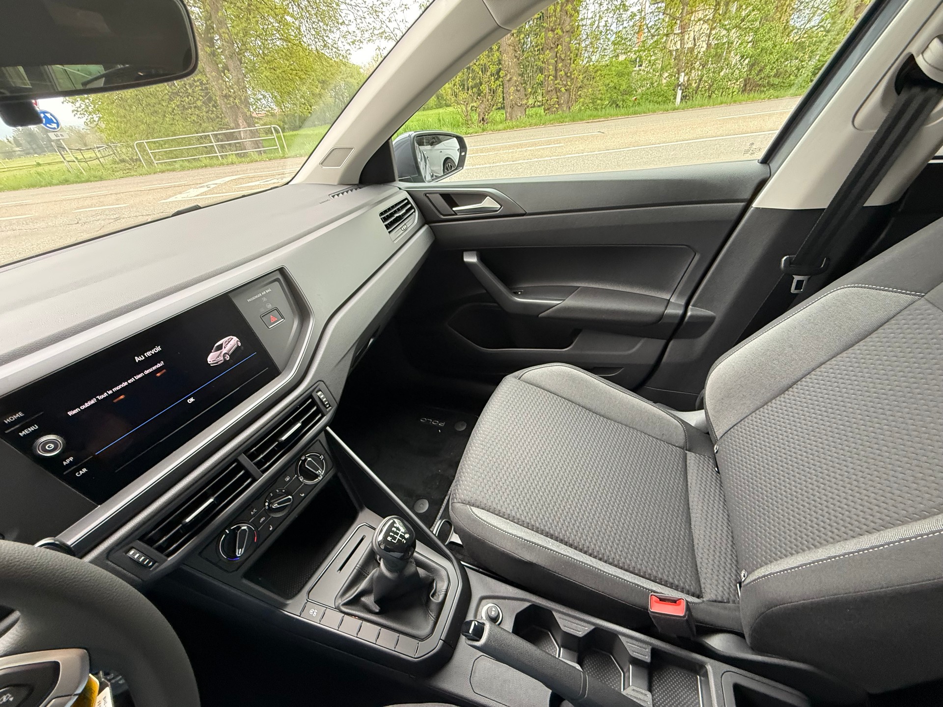 VW Polo 1.0 TSI Basis / Garantie 48mois 100'000km-image-5