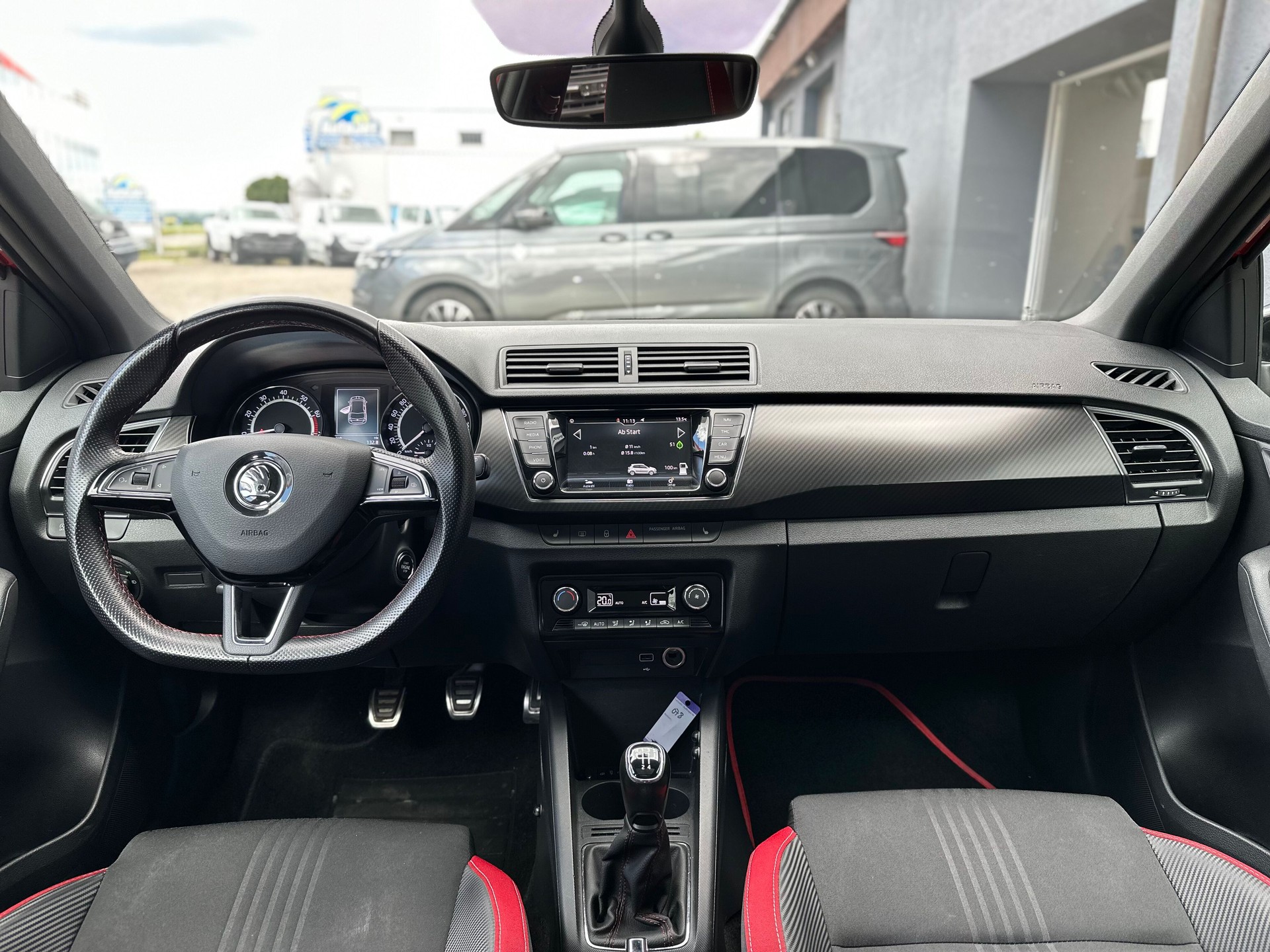 SKODA Fabia 1.0 TSI Monte Carlo-image-4