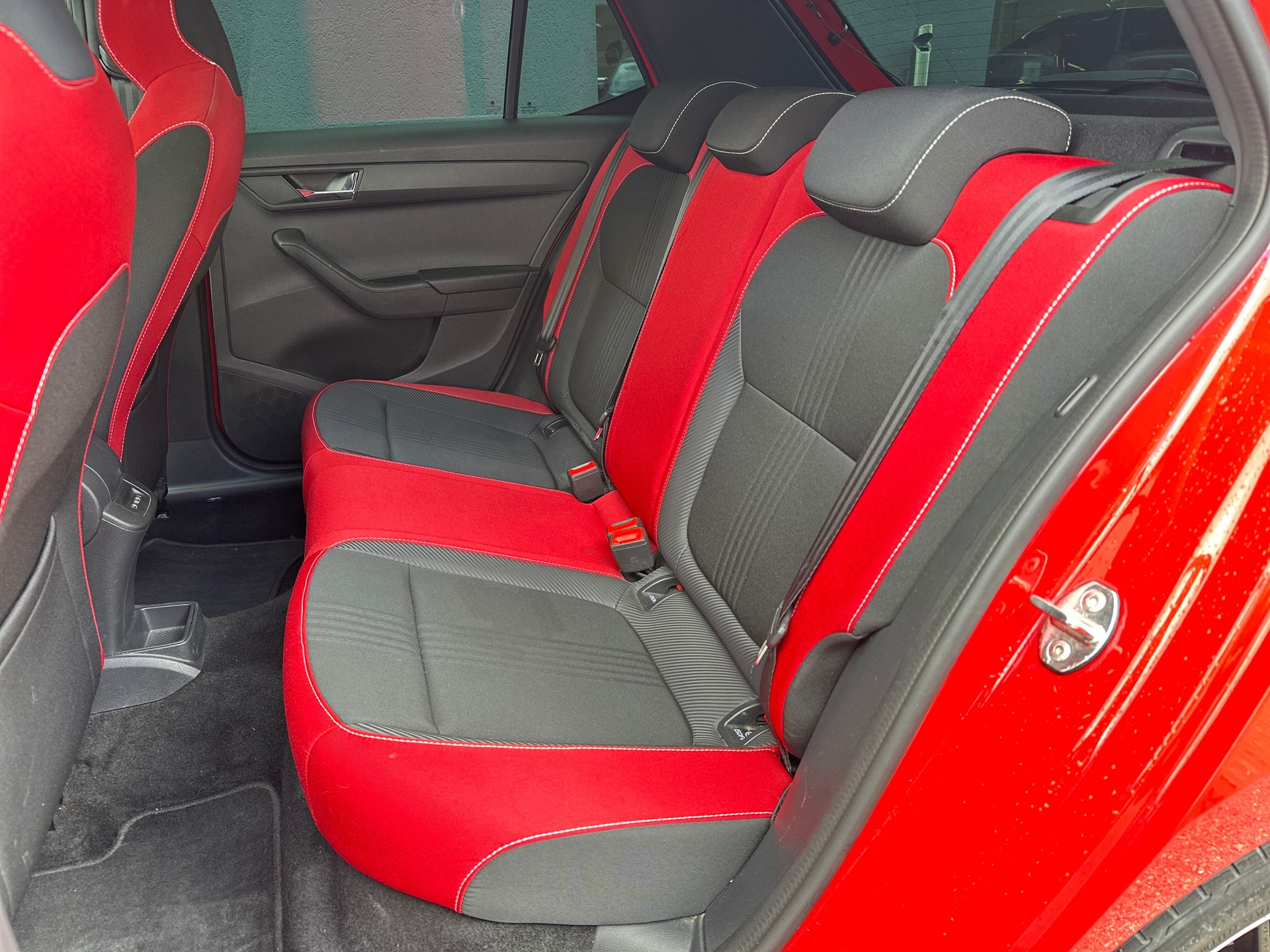 SKODA Fabia 1.0 TSI Monte Carlo-image-7