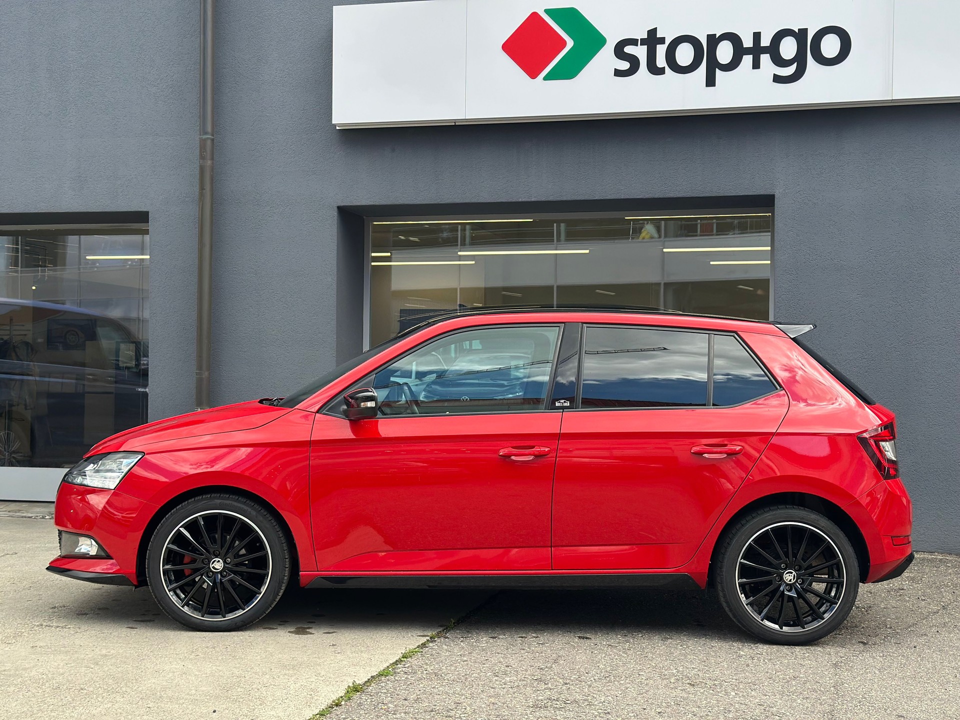 SKODA Fabia 1.0 TSI Monte Carlo-image-2