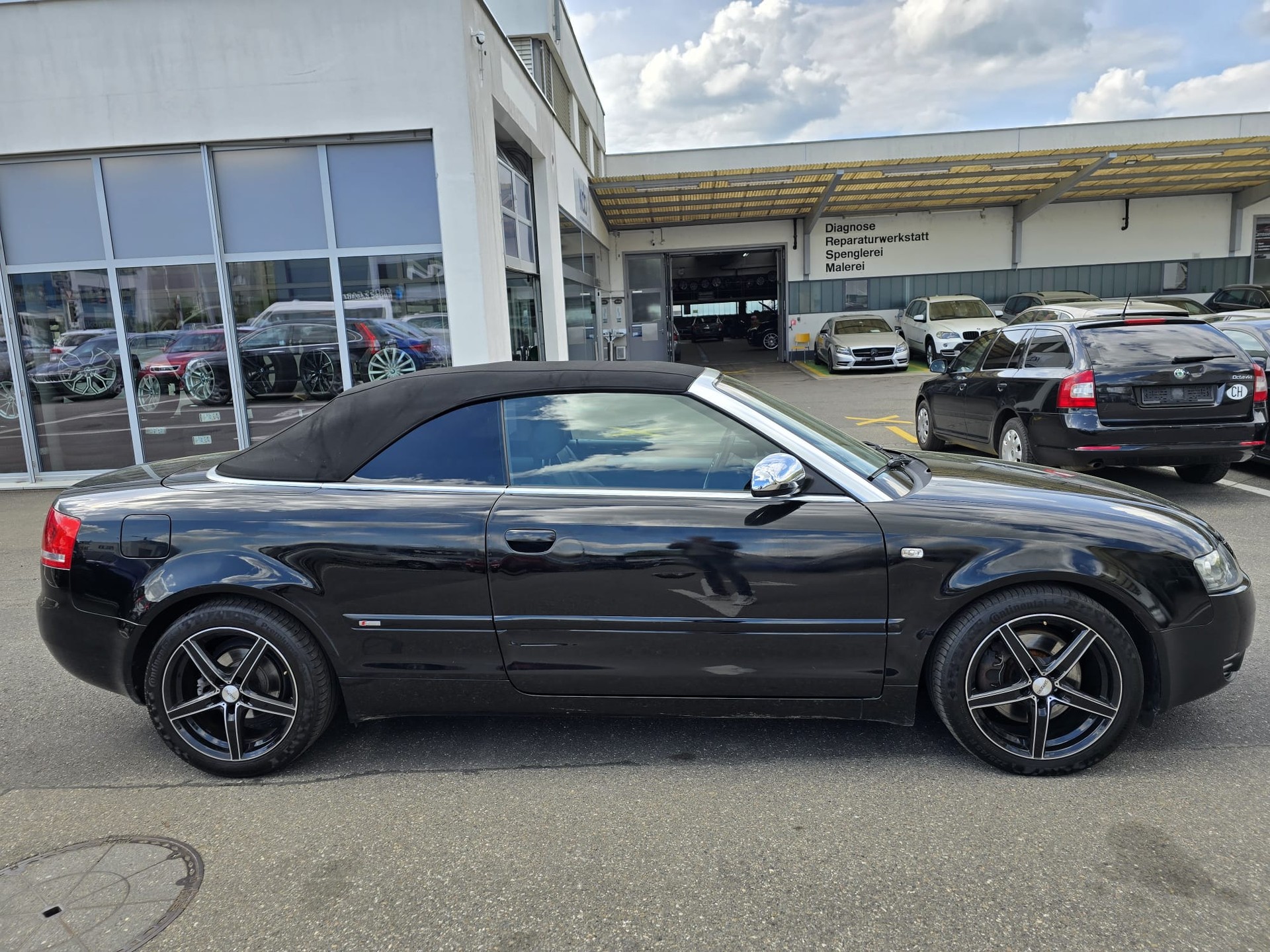 AUDI A4 Cabriolet 1.8 Turbo-showroom-element-3