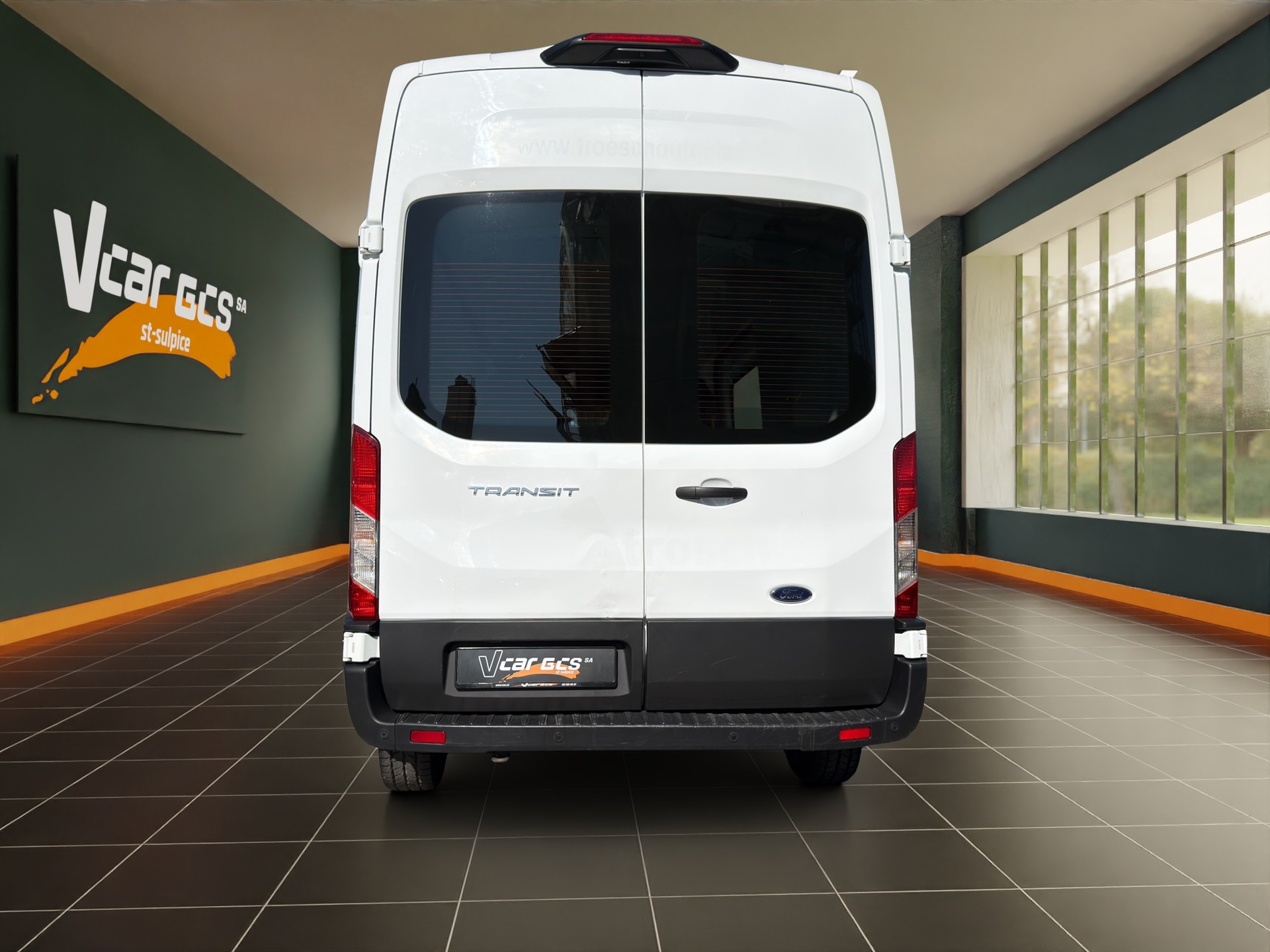 FORD Transit Van 350 L3 Trend 2.0 TDCi 130 FWD-image-2