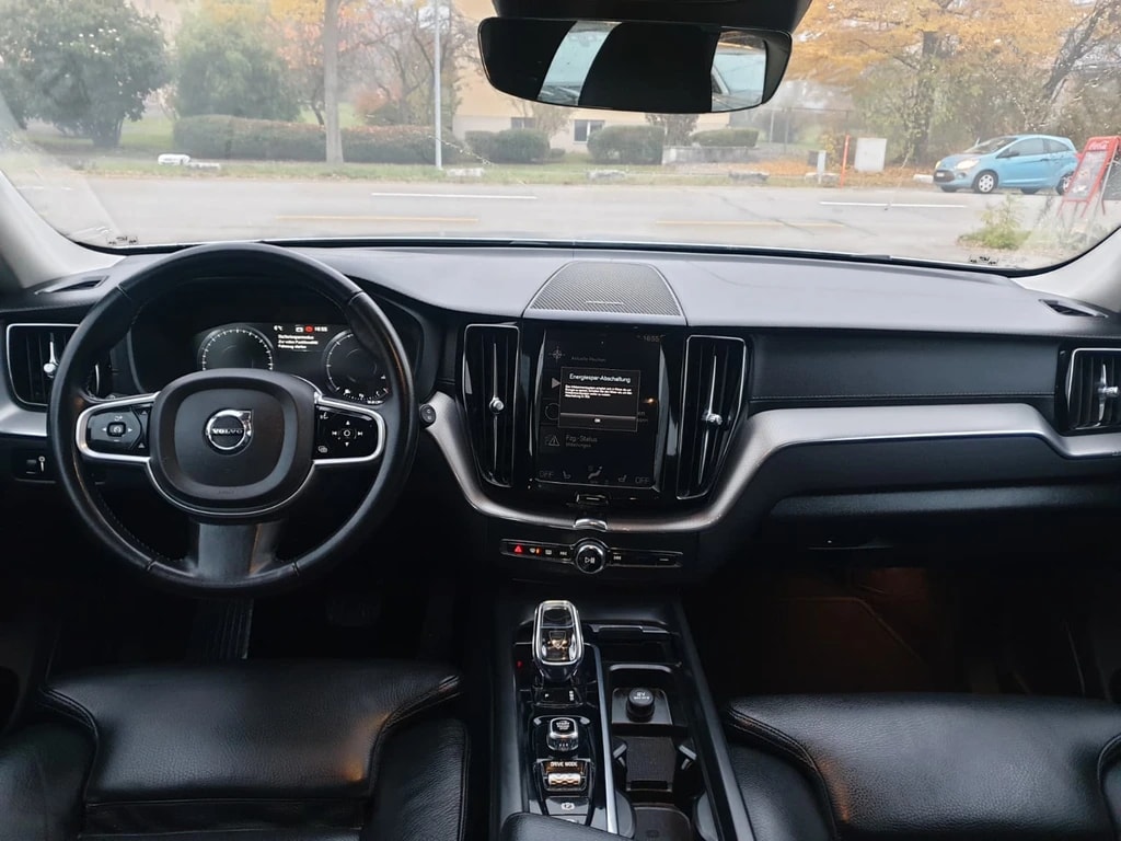 VOLVO XC60 B4 Diesel Mild Hybrid AWD Inscription Geartronic ** Voll-Leder ** Gr-Navi ** RF-Kamera 360° ** Sitzmemory ** Ab MFK **-image-10